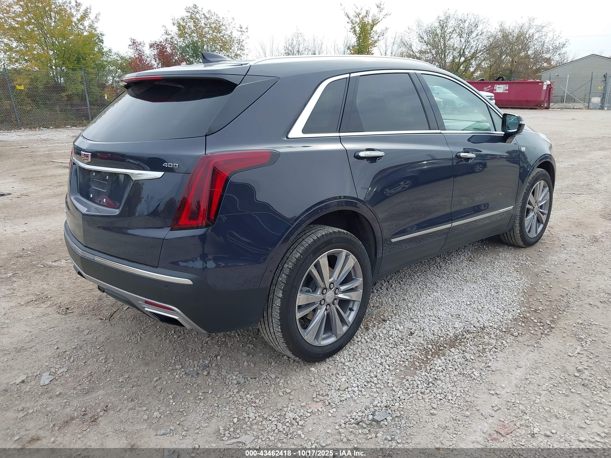 CADILLAC XT5 image 4