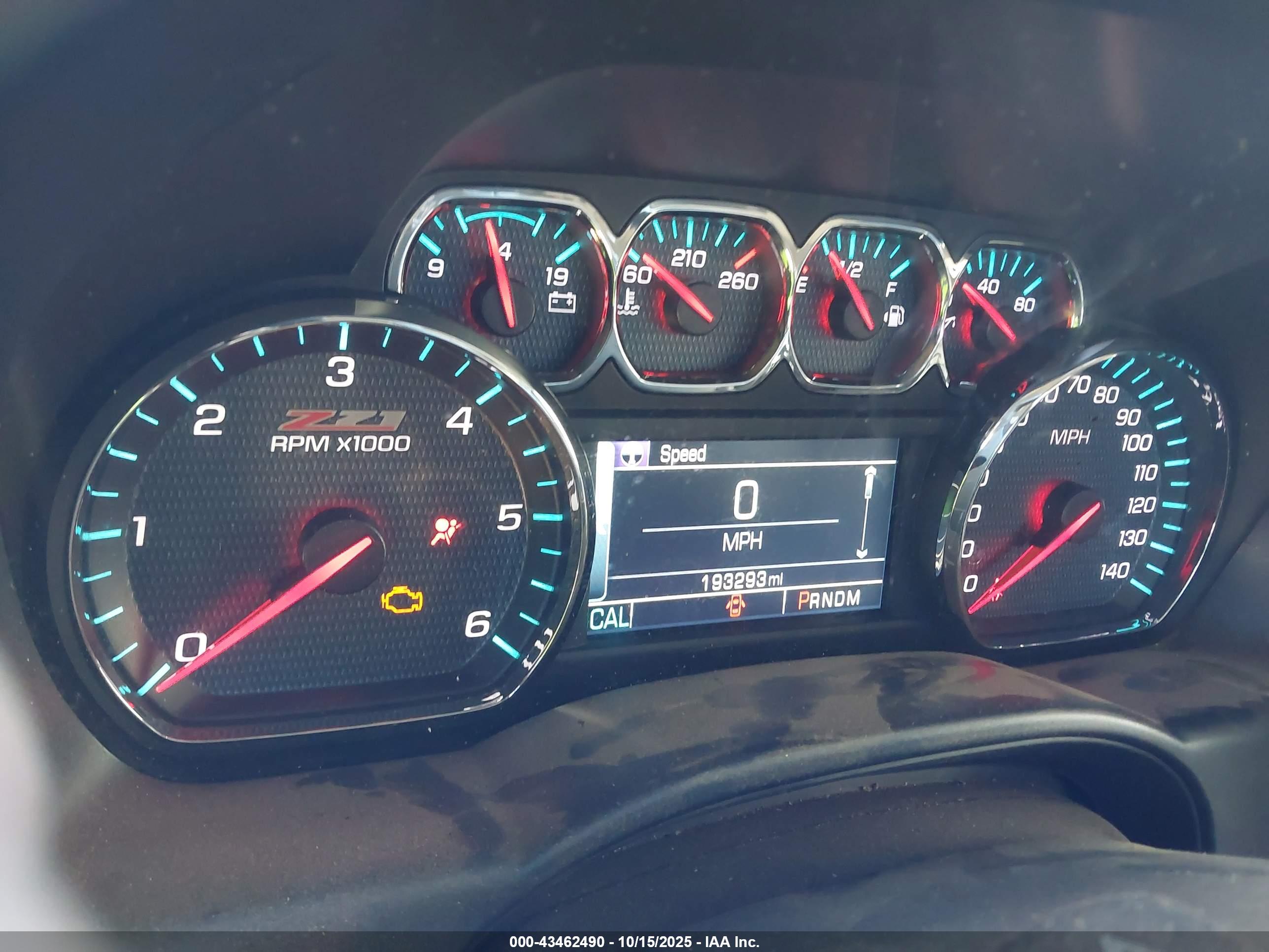 CHEVROLET SILVERADO image 7