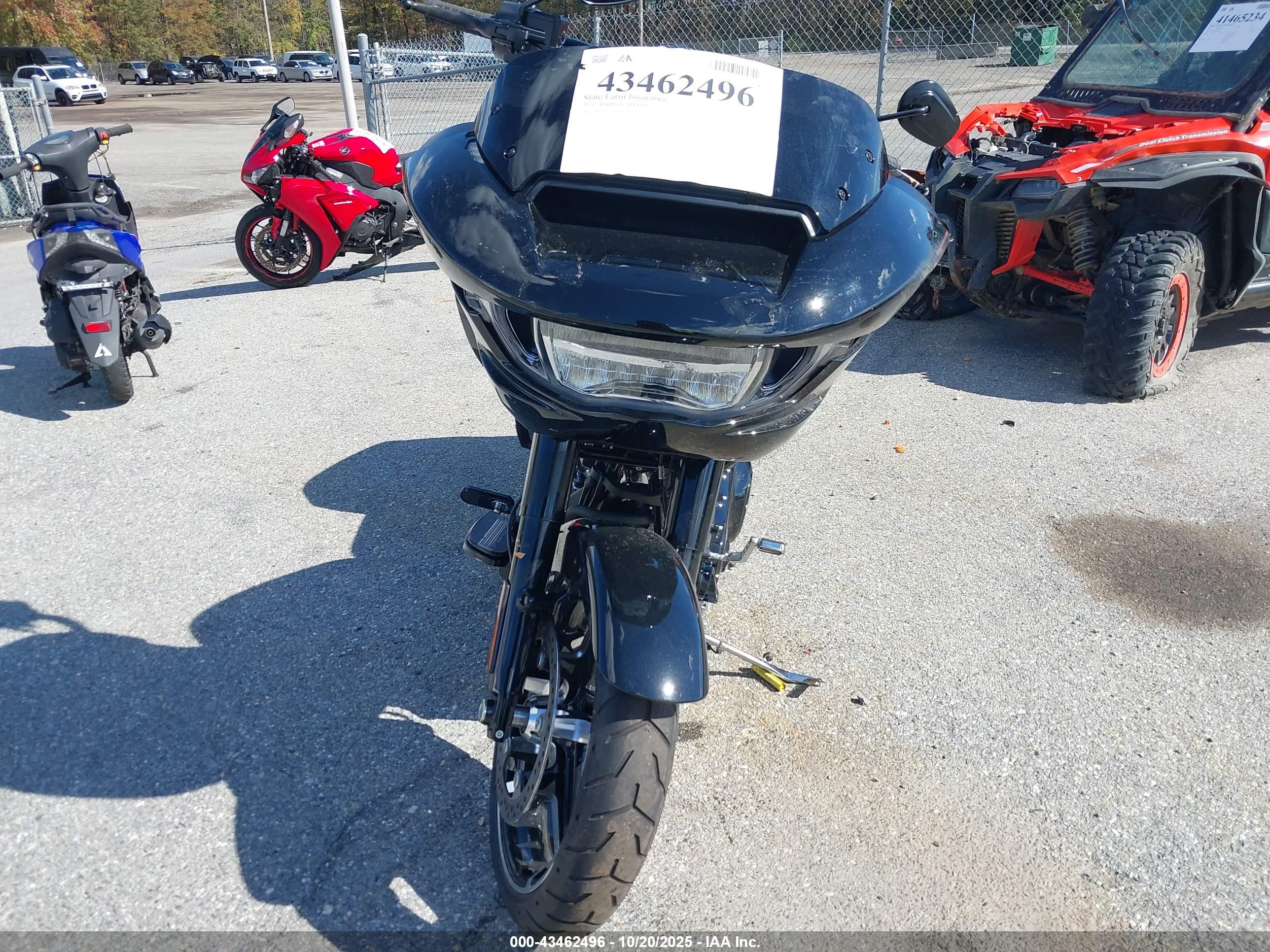 HARLEY-DAVIDSON FLTRX image 5