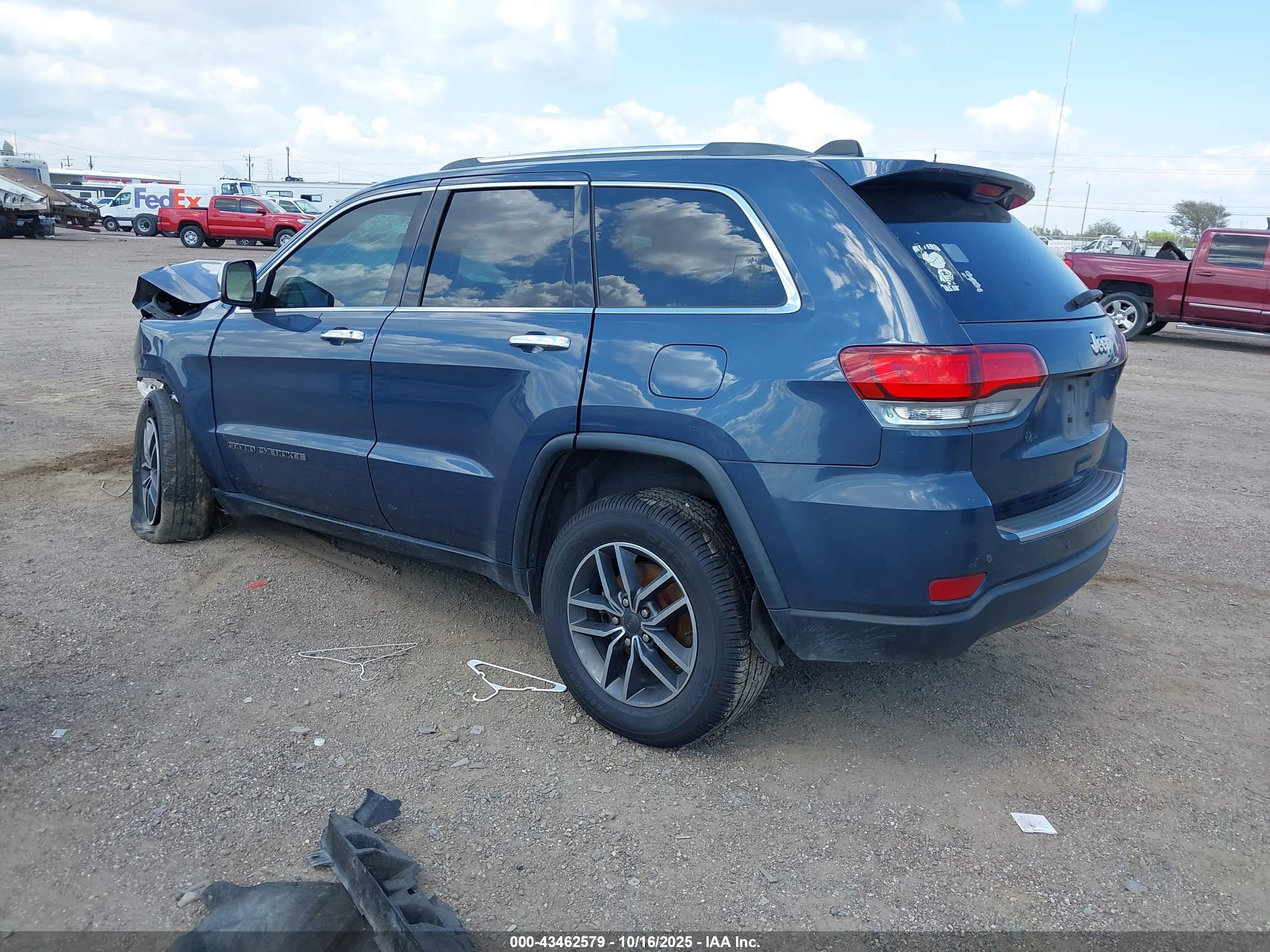 JEEP GRAND image 3