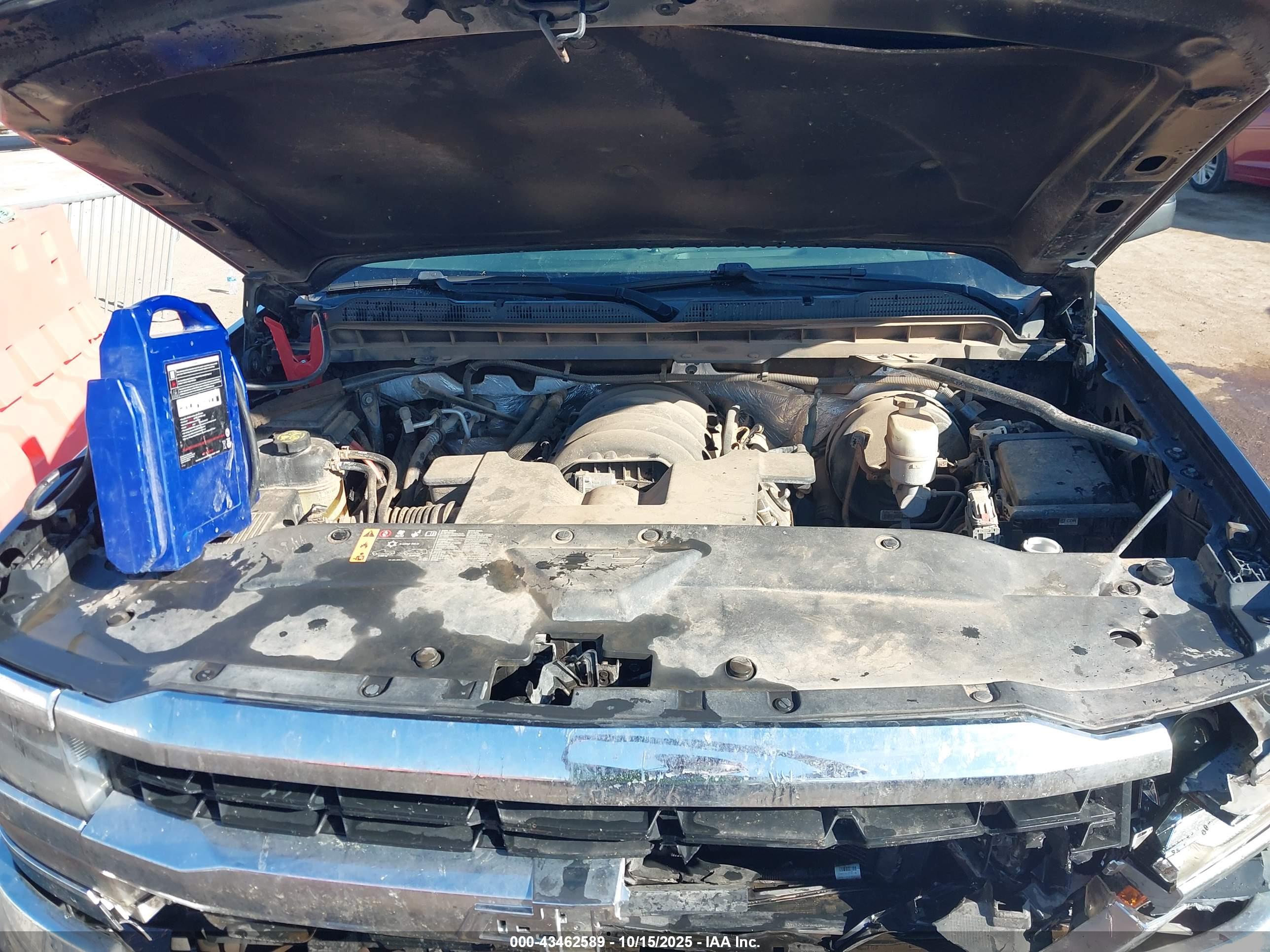 CHEVROLET SILVERADO image 10