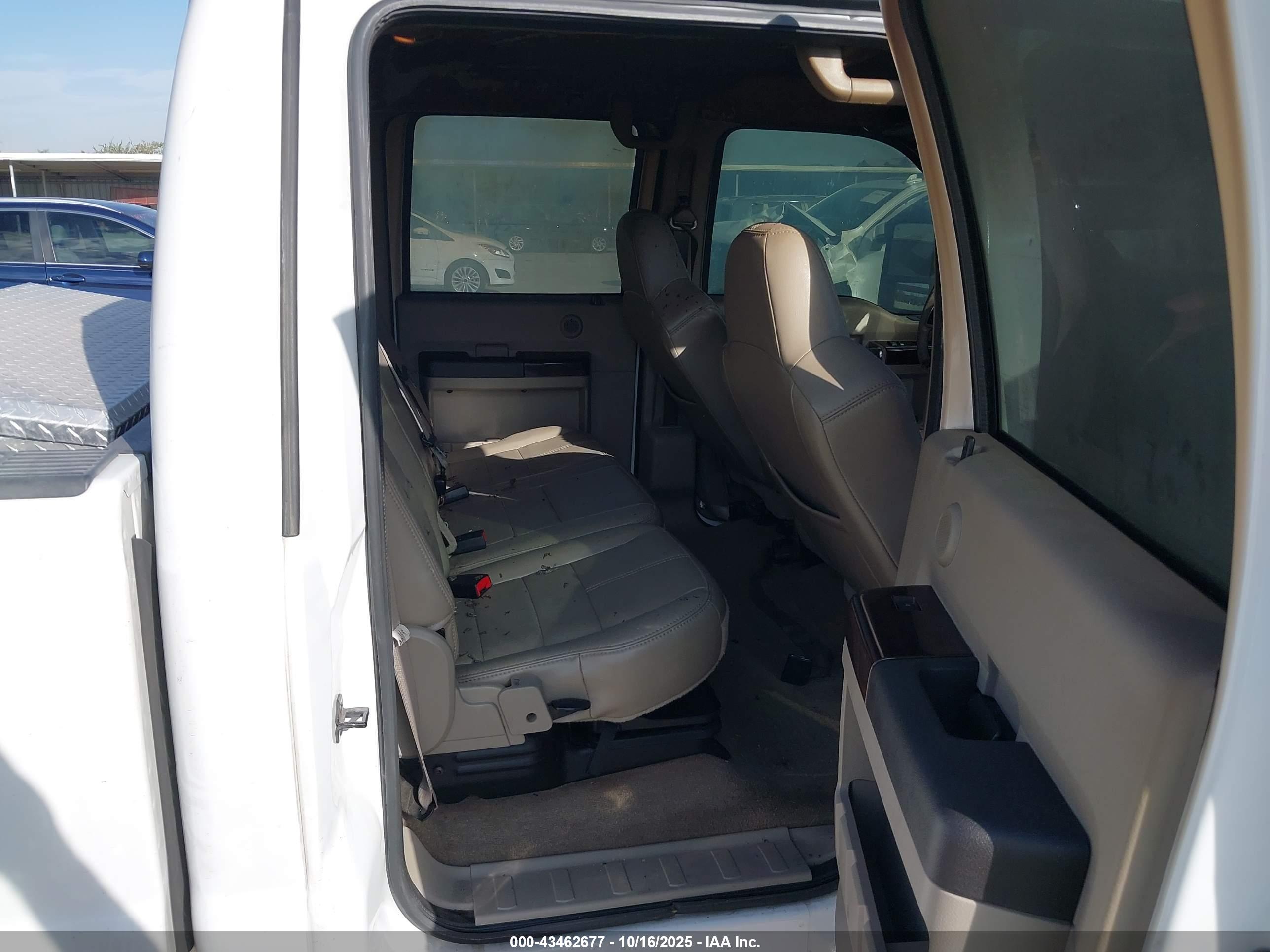 FORD F-450 image 7