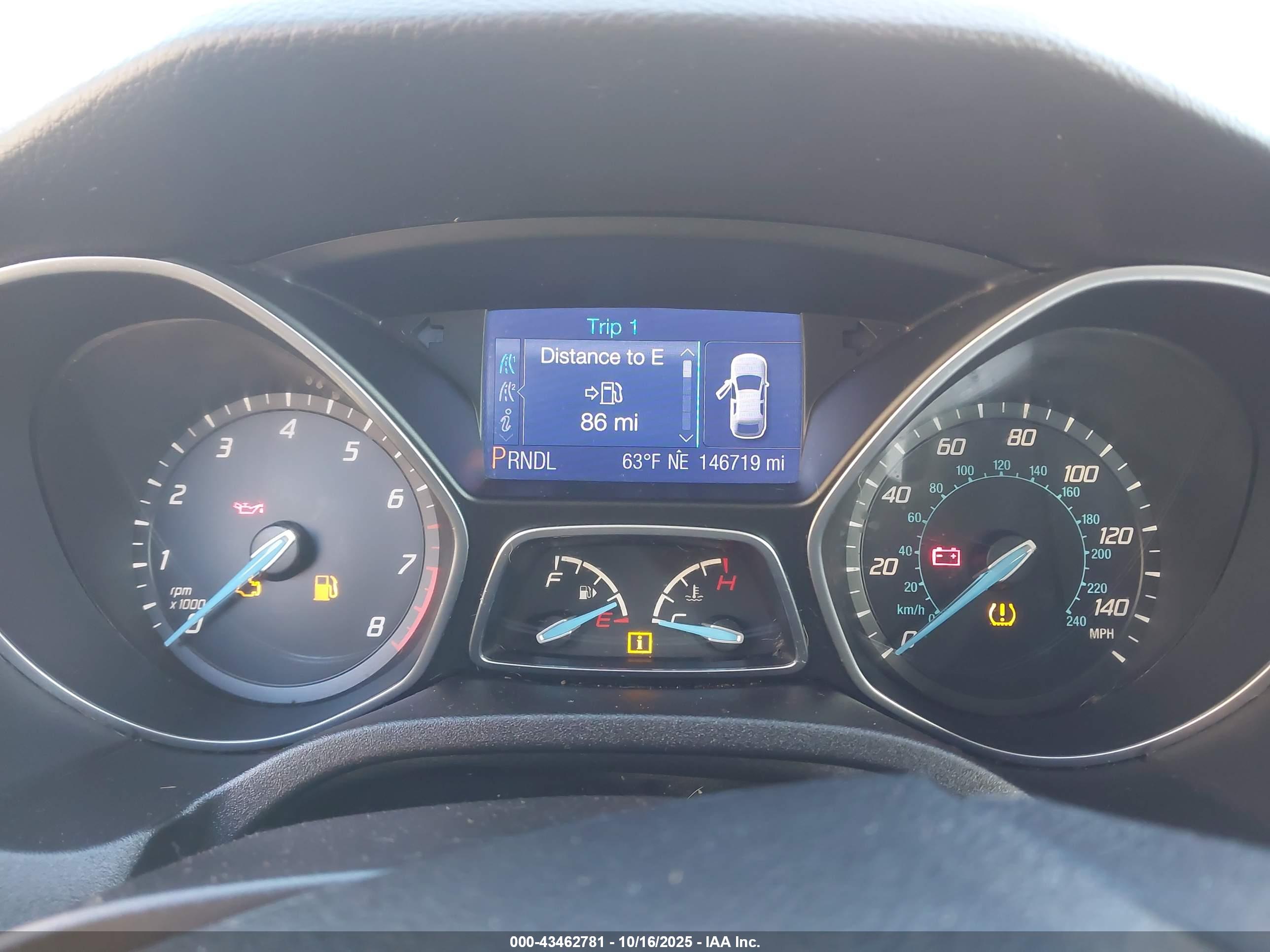 FORD FOCUS image 7