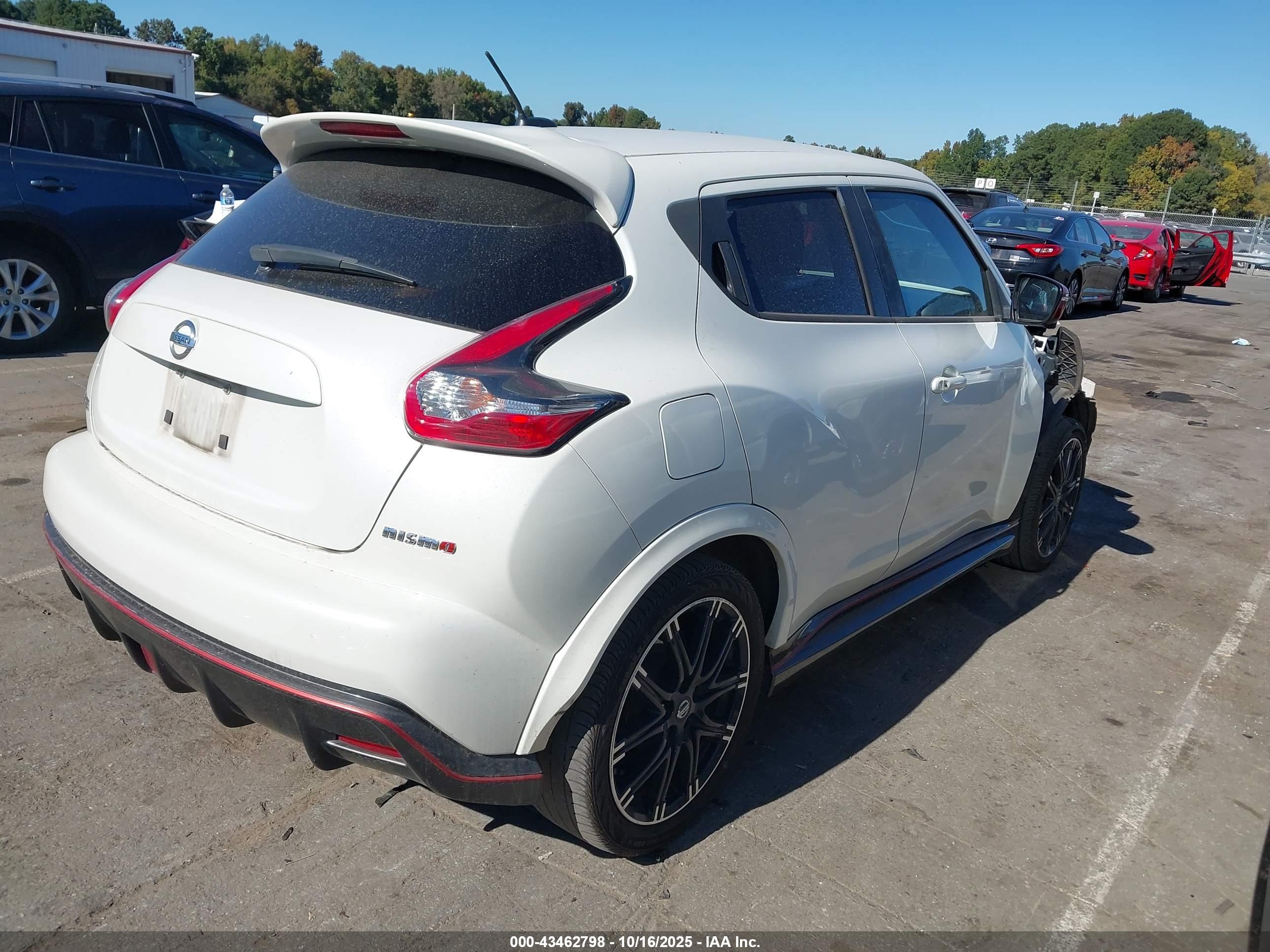 NISSAN JUKE image 4