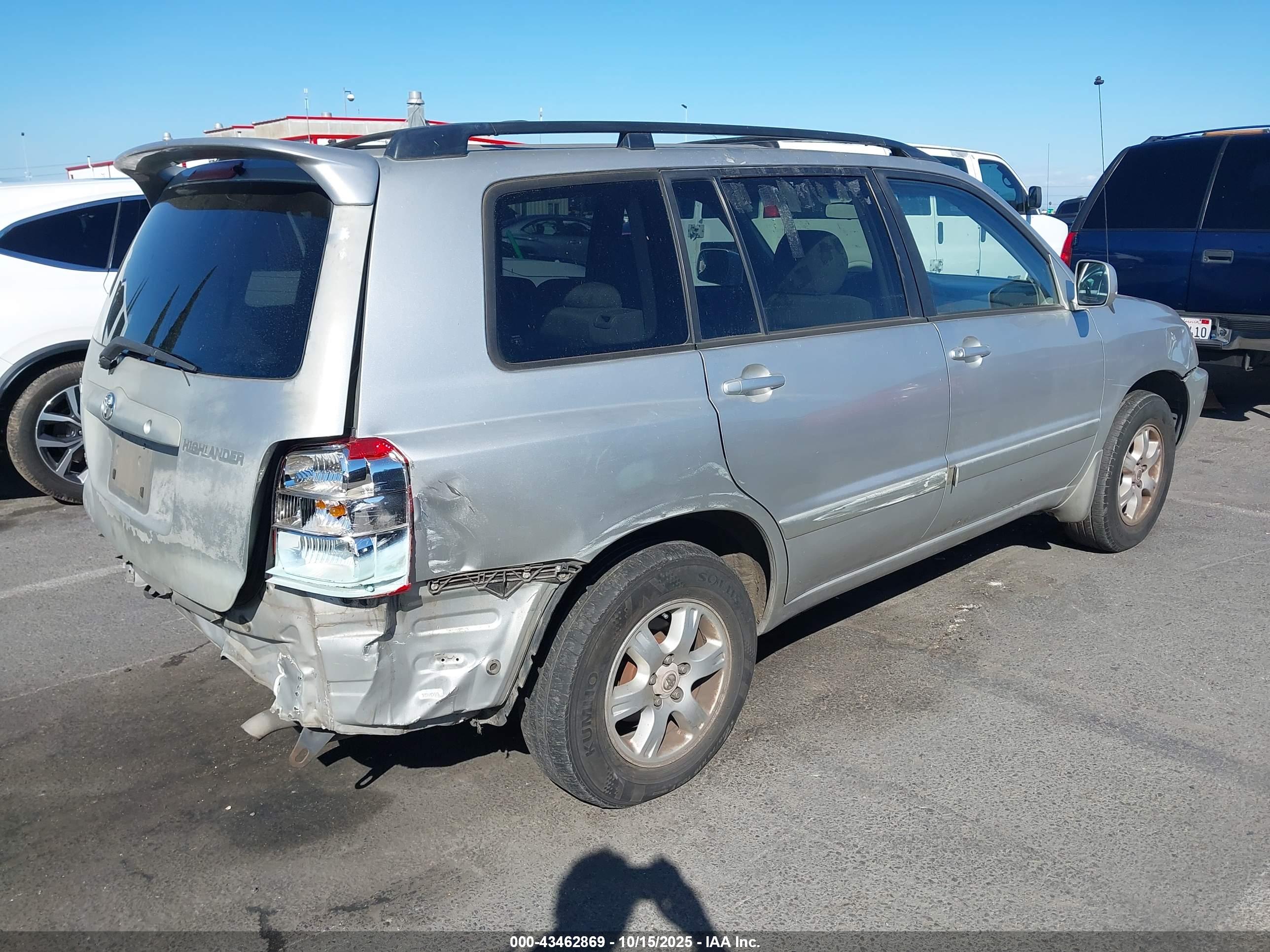 TOYOTA HIGHLANDER image 4