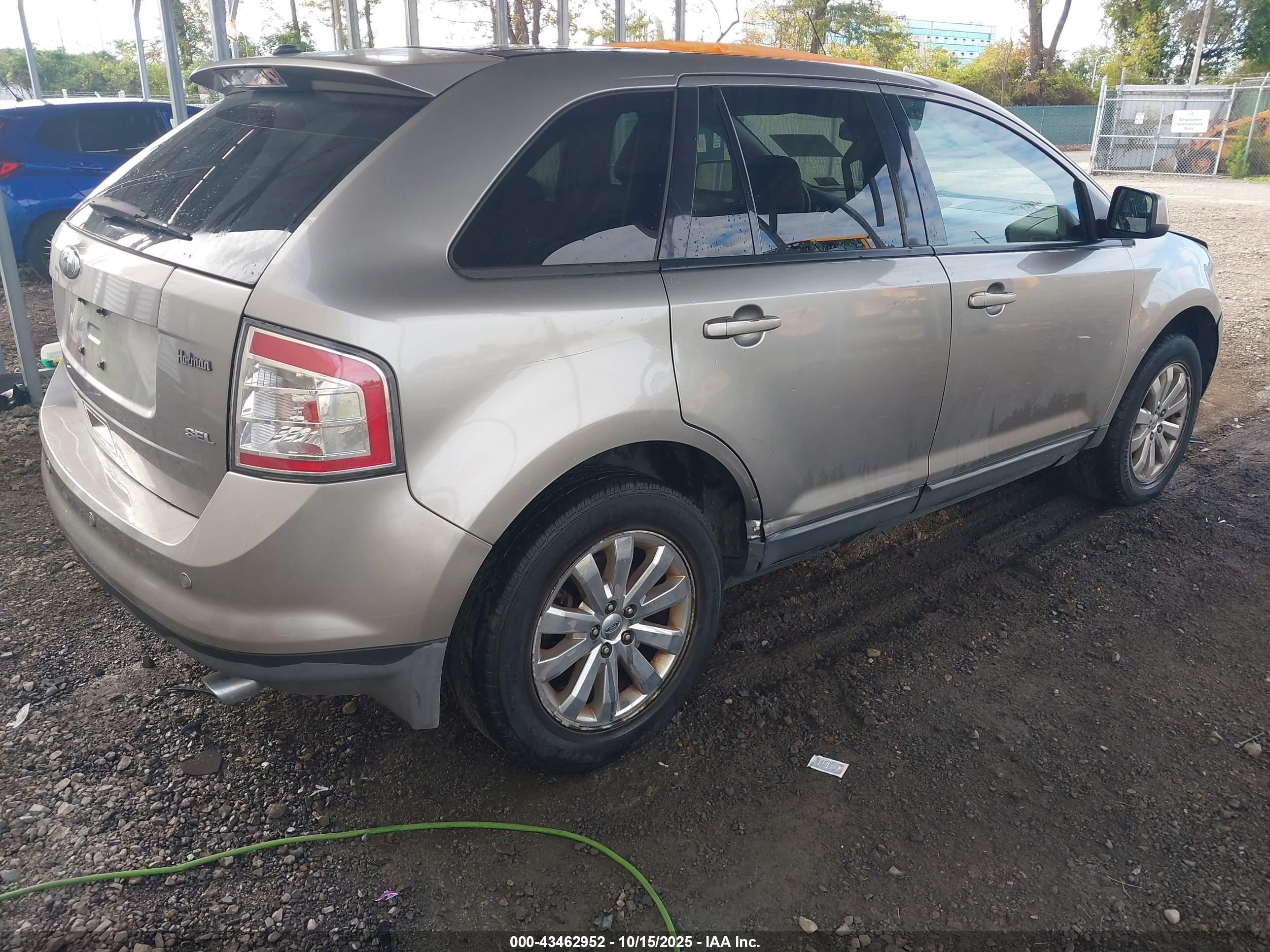 FORD EDGE image 4