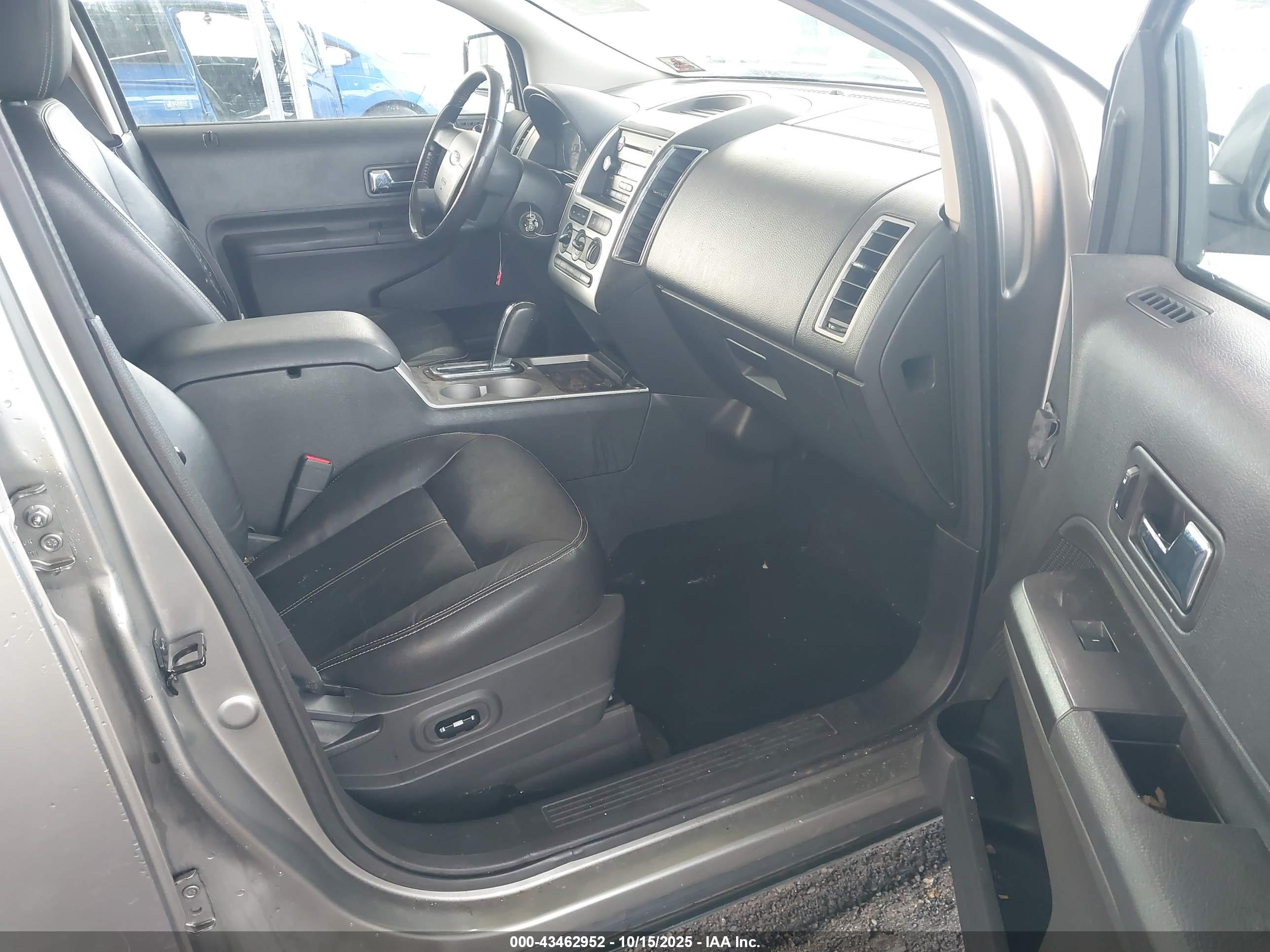 FORD EDGE image 5