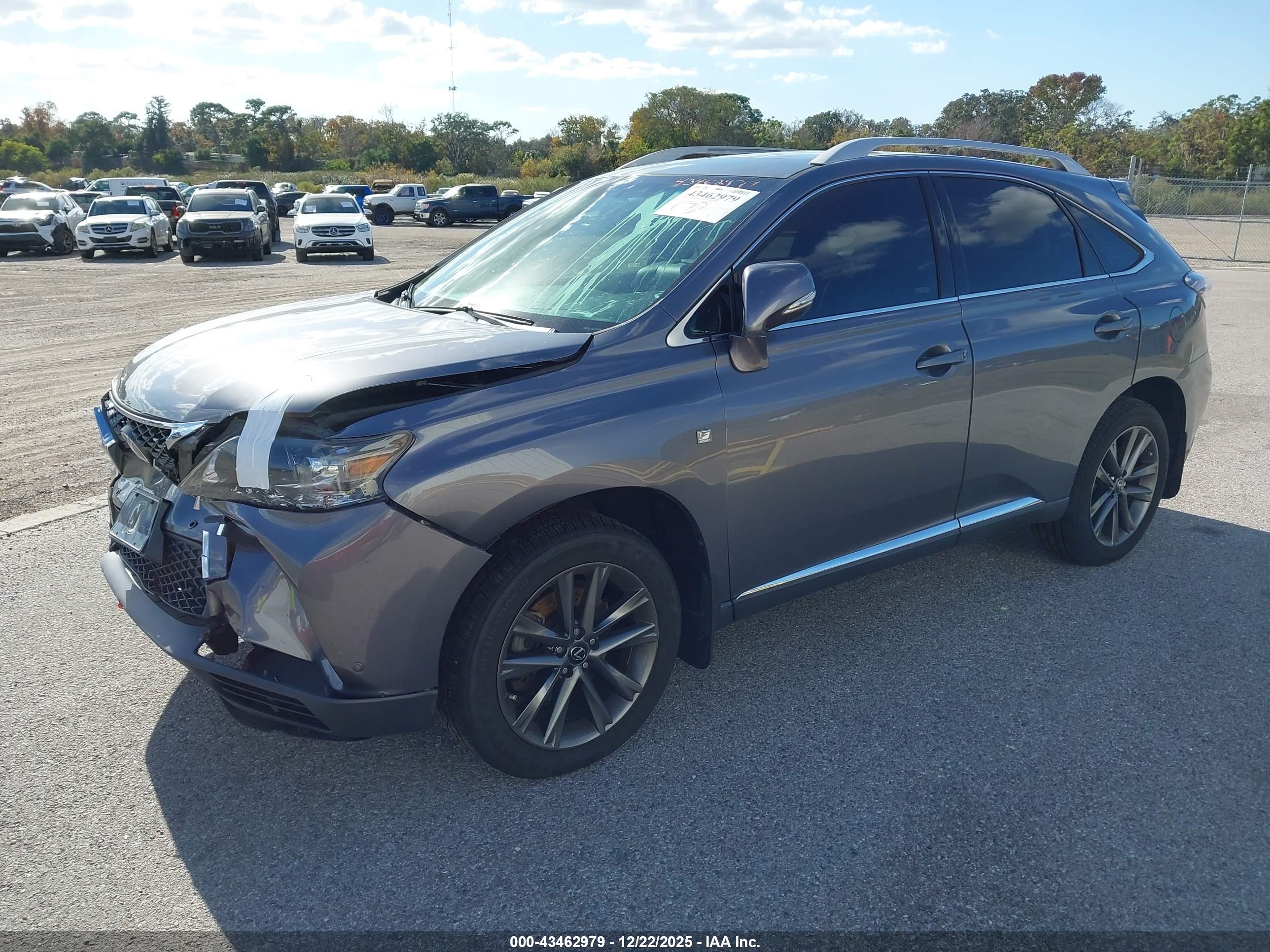 LEXUS RX image 2