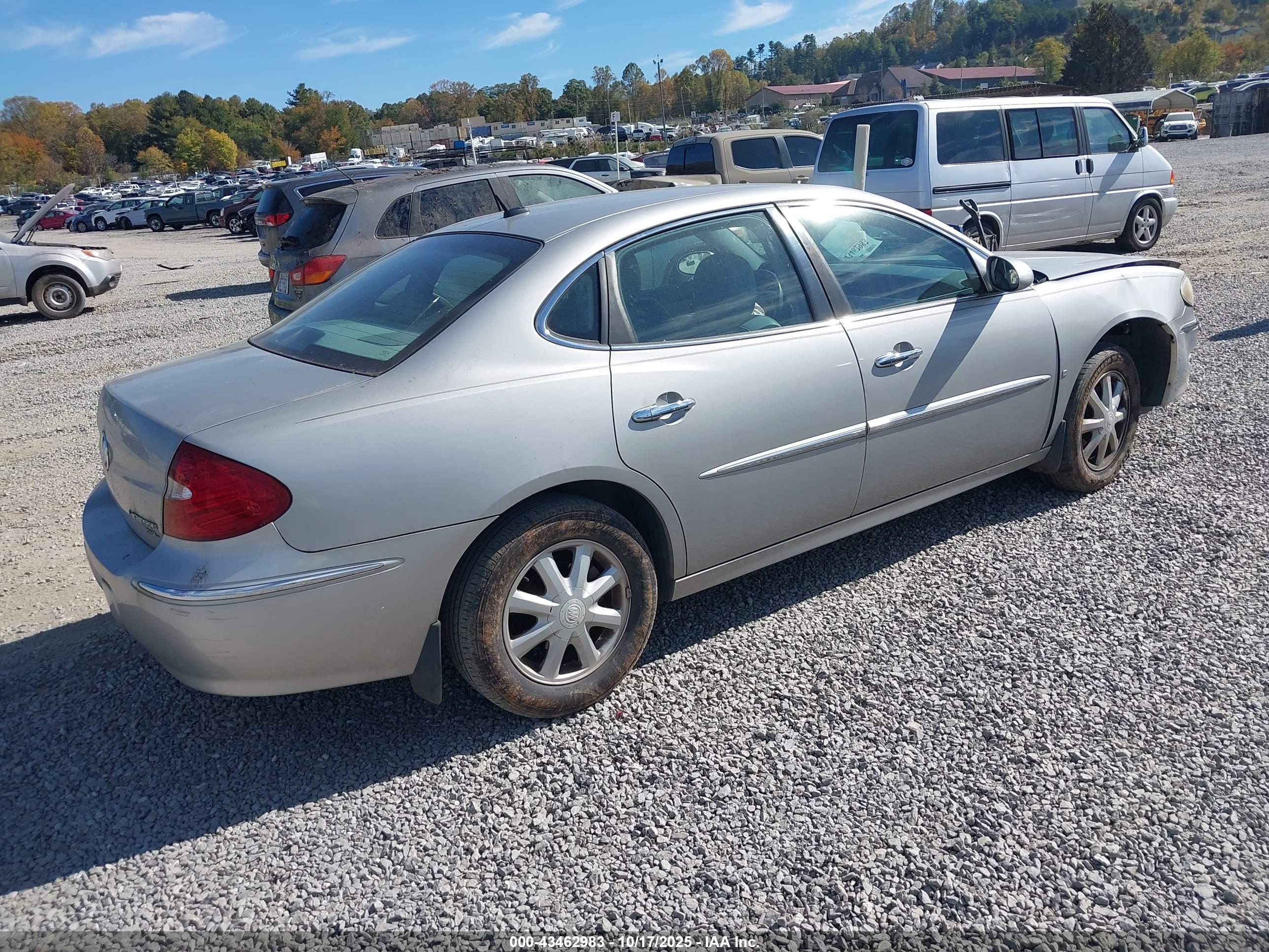 BUICK LACROSSE image 4
