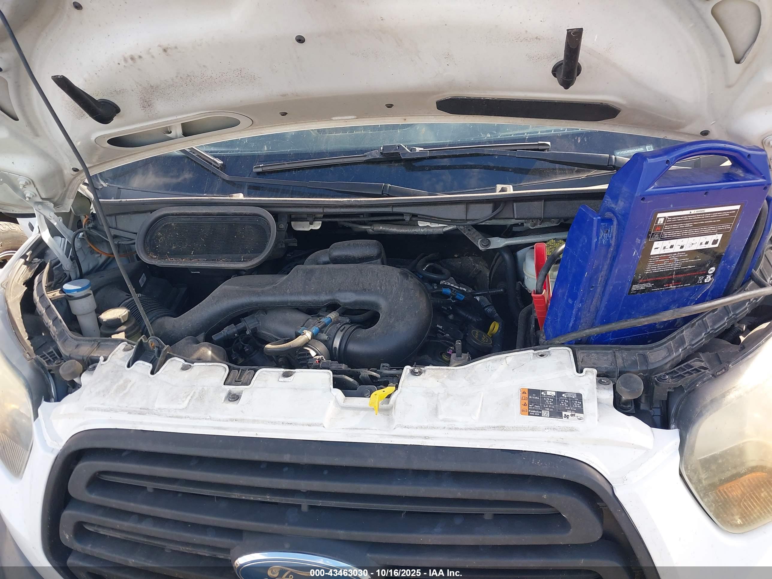FORD TRANSIT-150 image 10