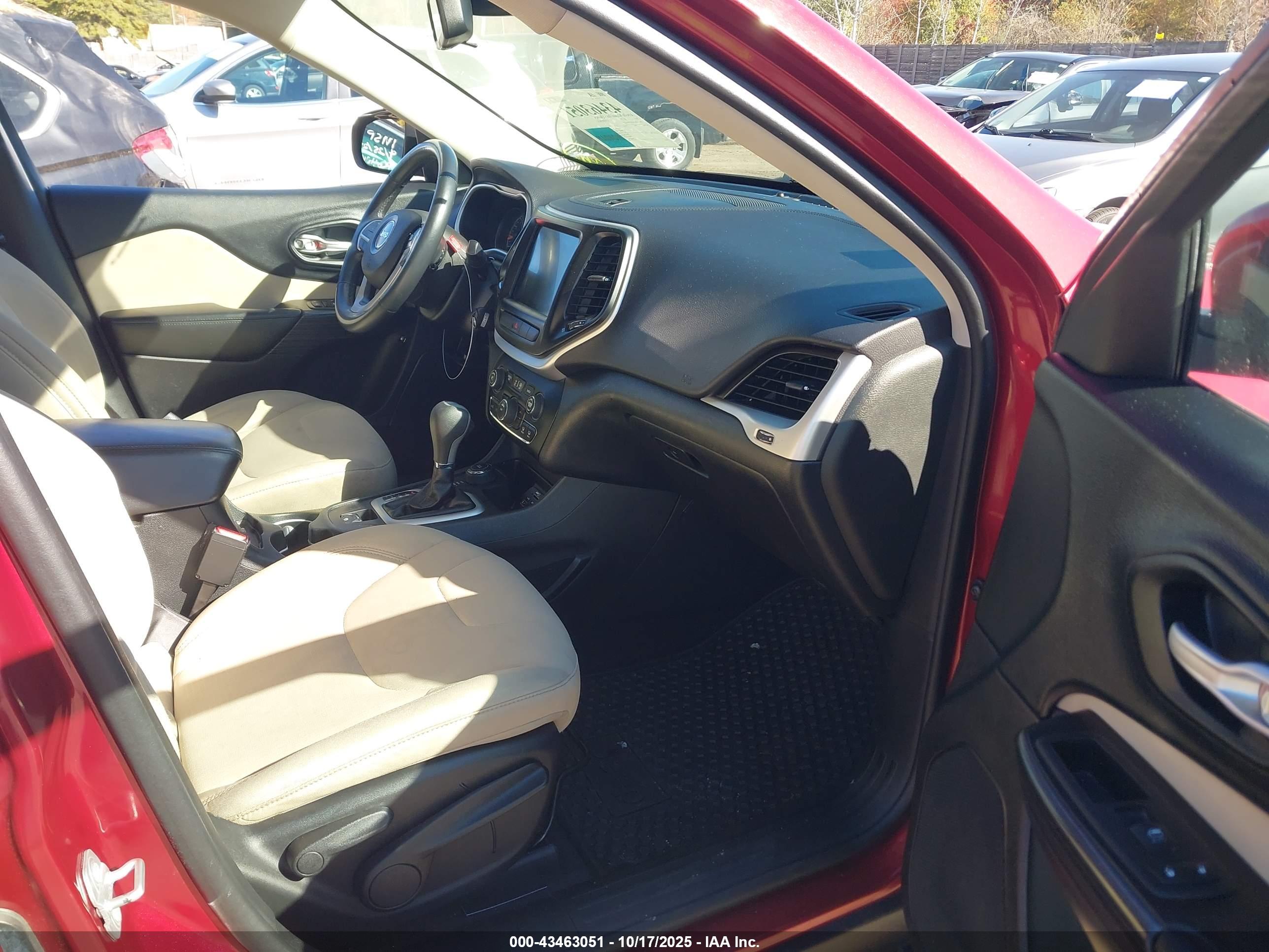 JEEP CHEROKEE image 5