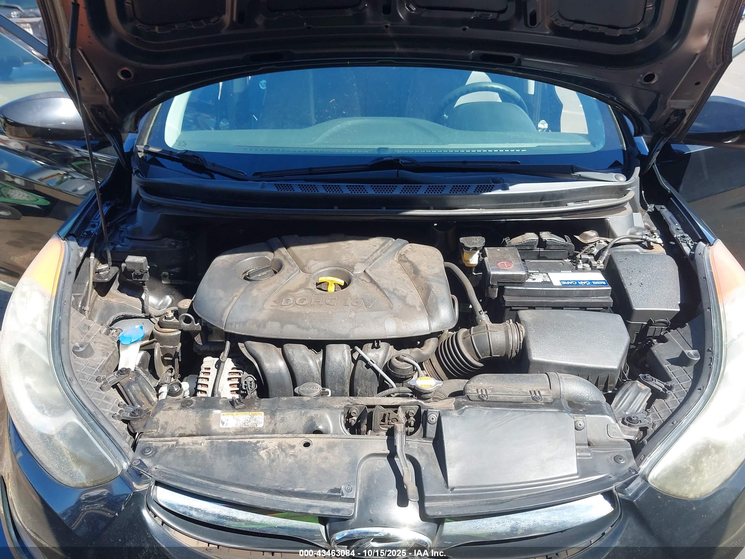 HYUNDAI ELANTRA image 10