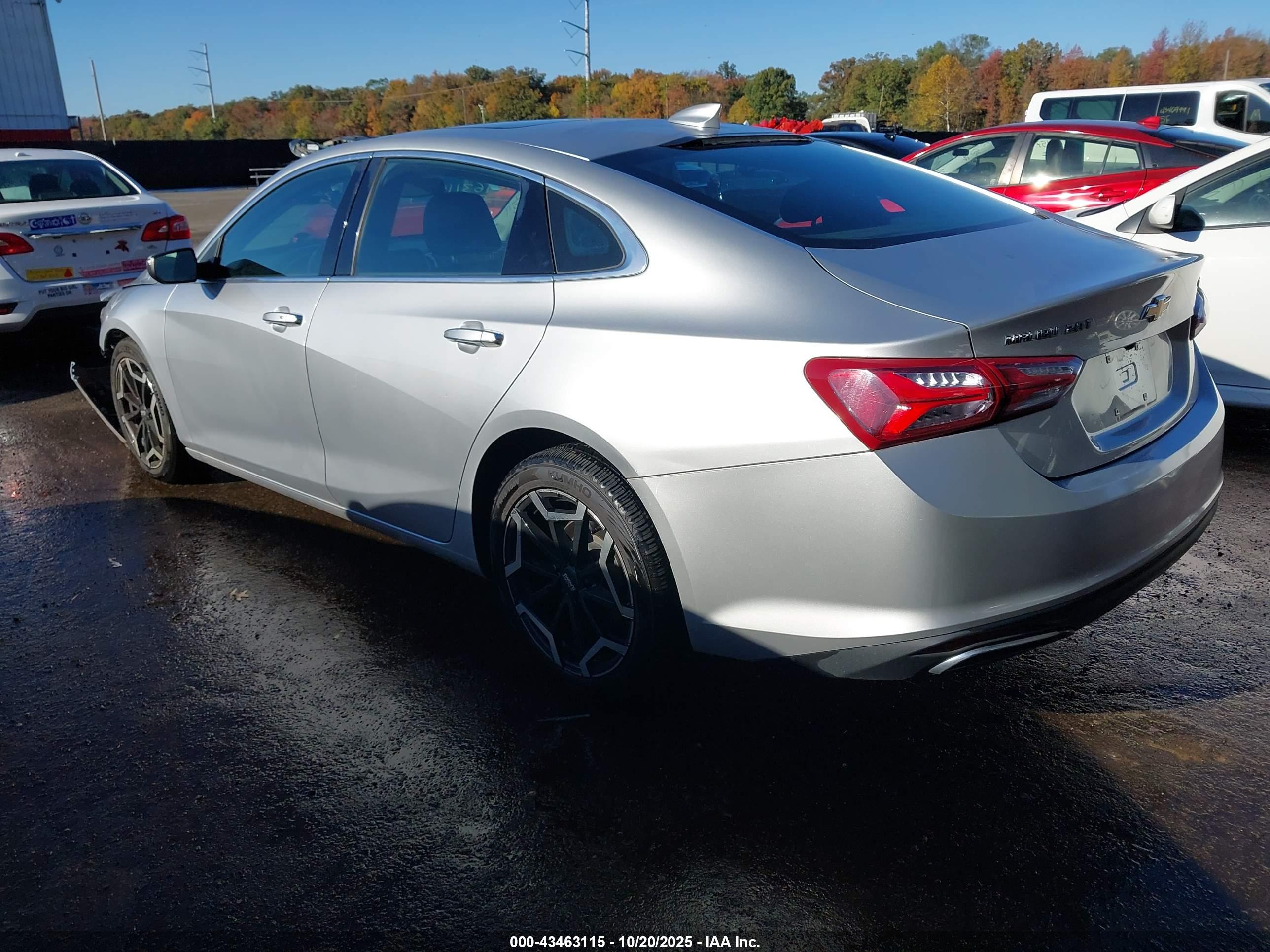 CHEVROLET MALIBU image 3