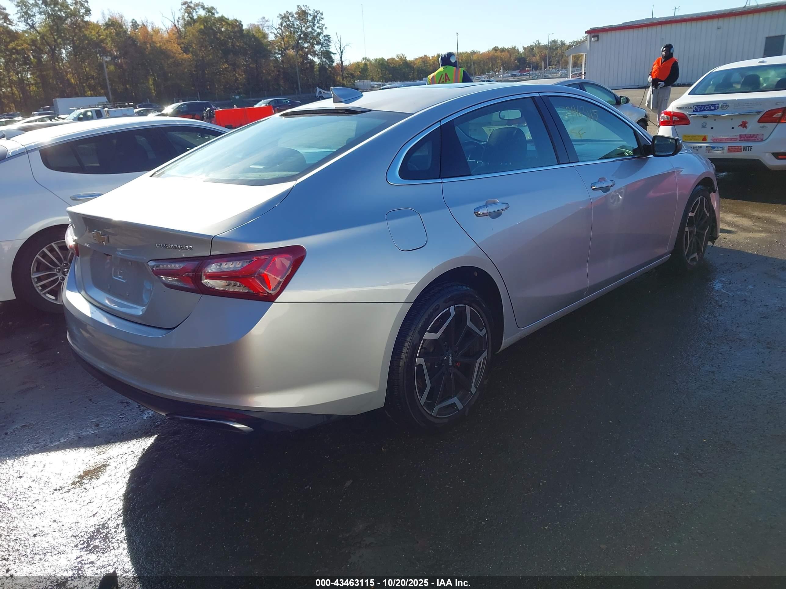 CHEVROLET MALIBU image 4