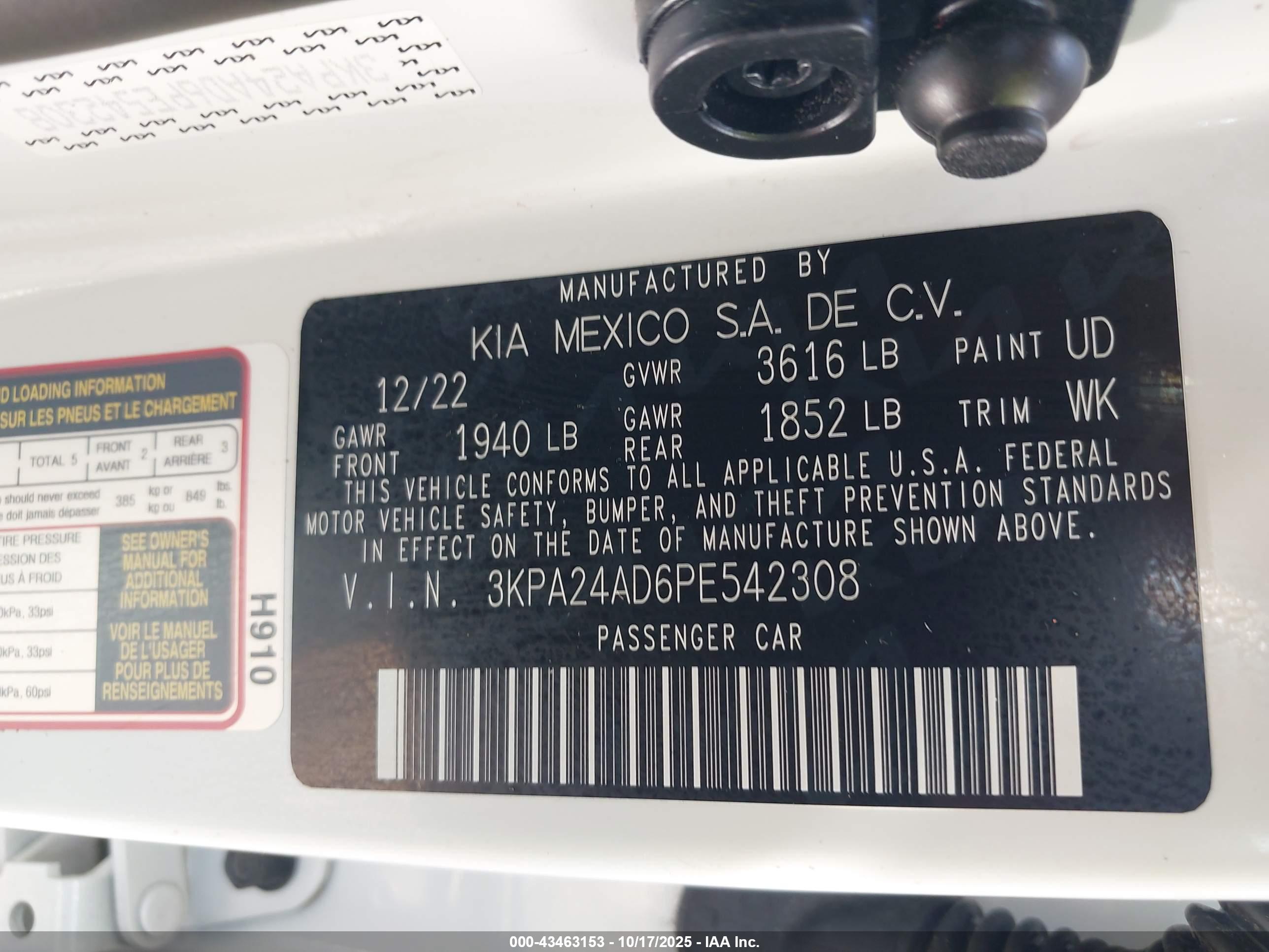 KIA RIO image 9