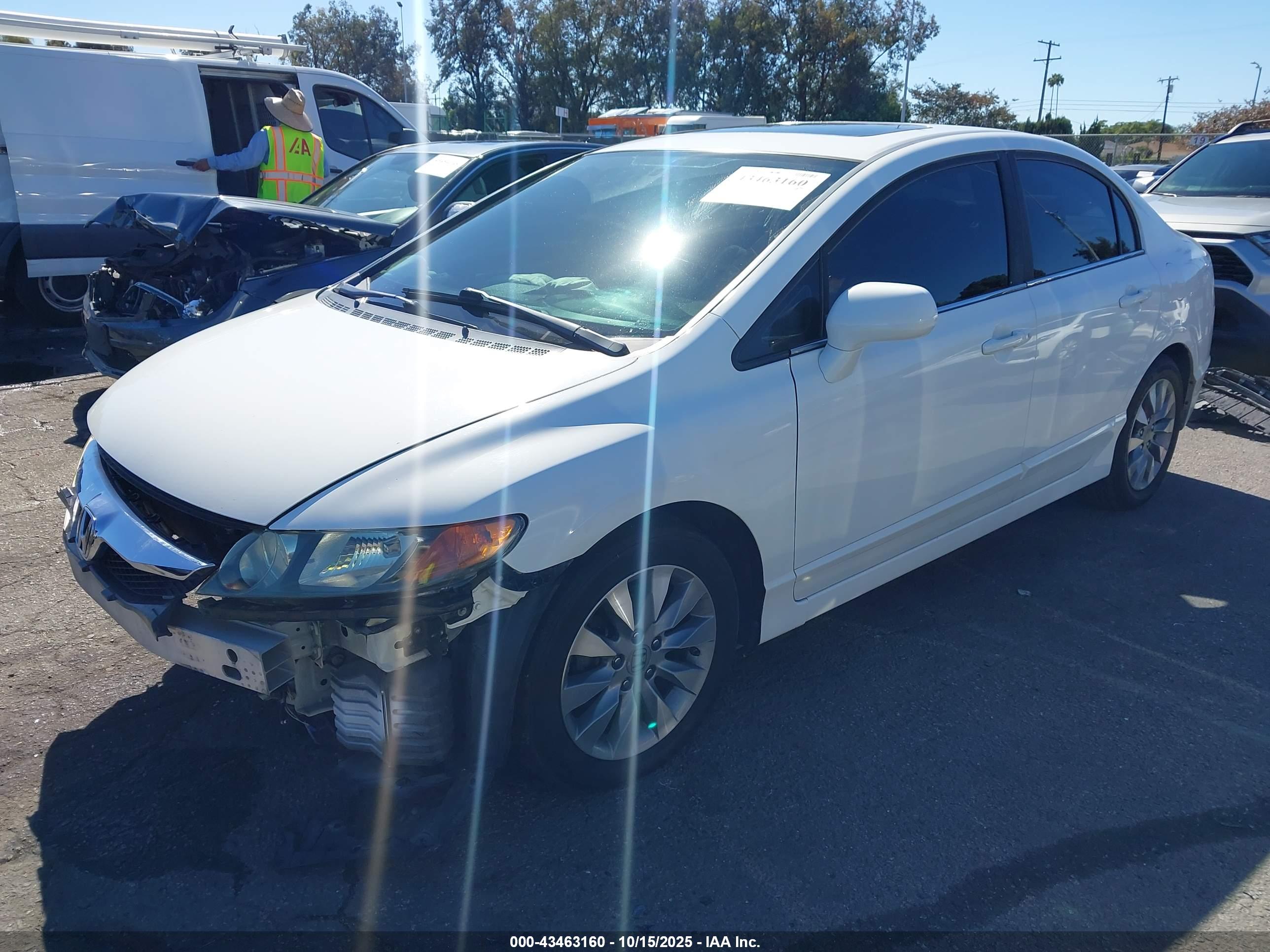HONDA CIVIC image 2
