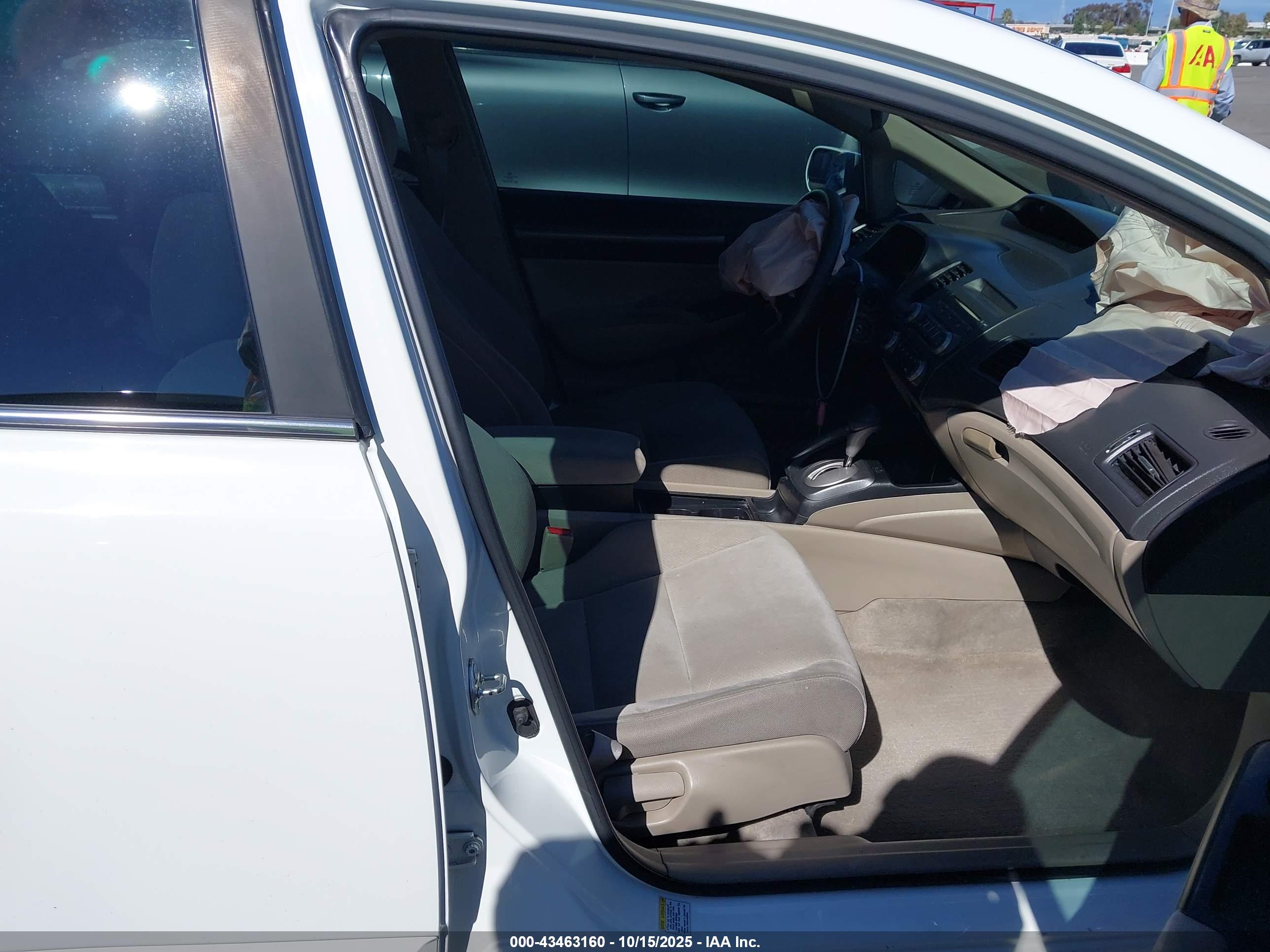 HONDA CIVIC image 5
