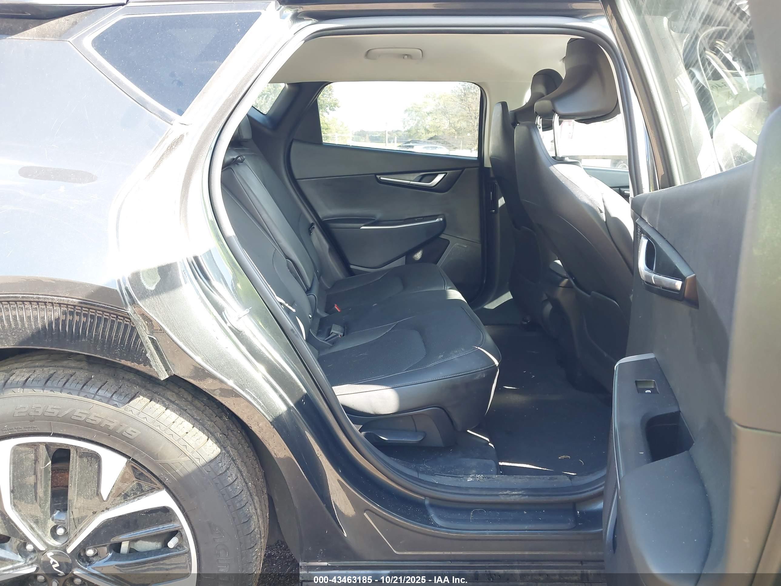 KIA EV6 image 8