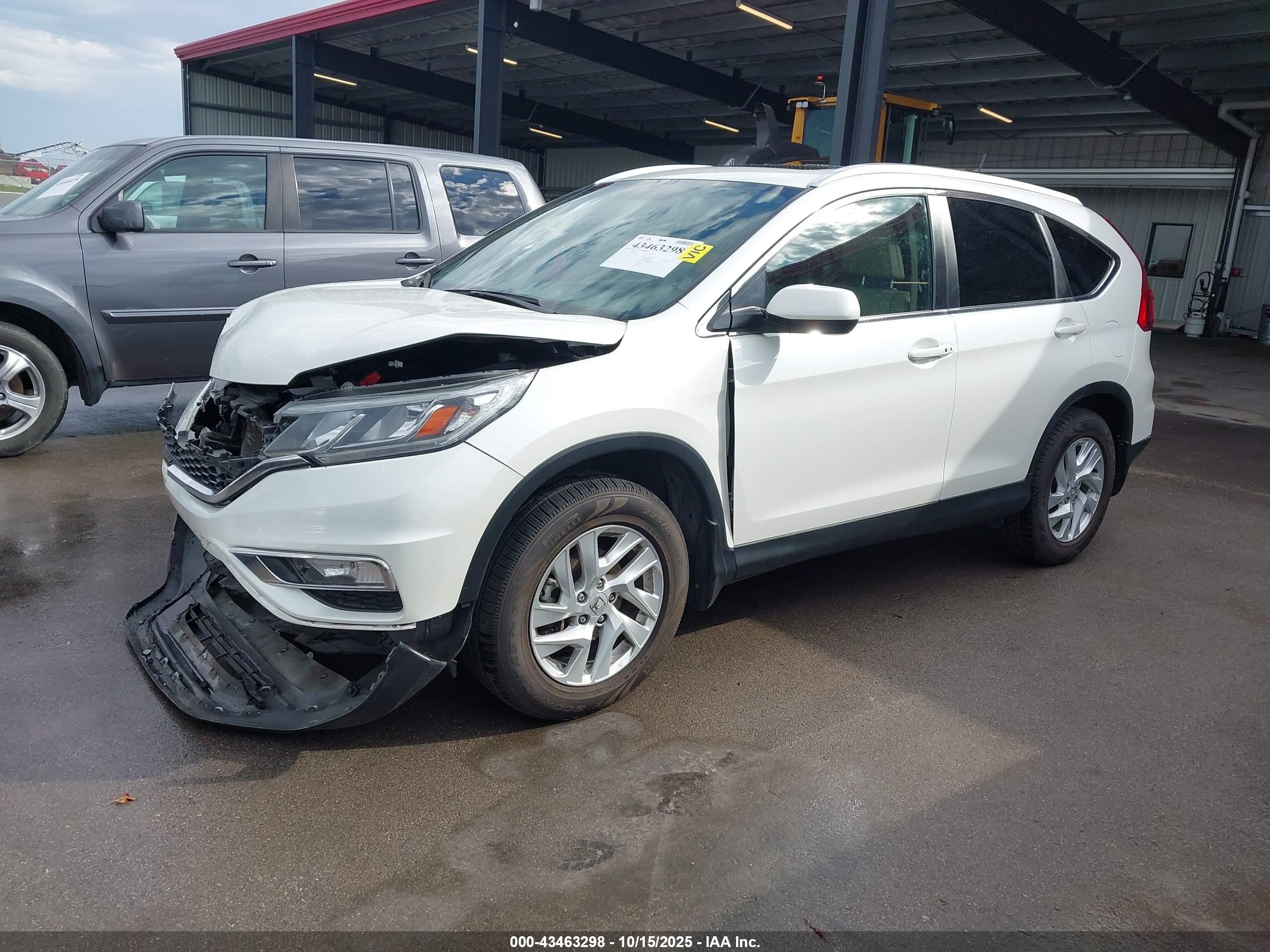 HONDA CR-V image 2