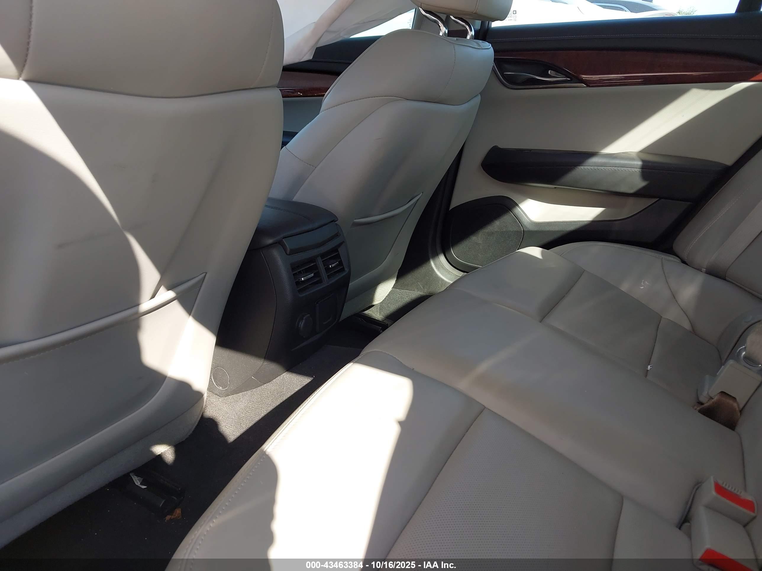 CADILLAC ATS image 8