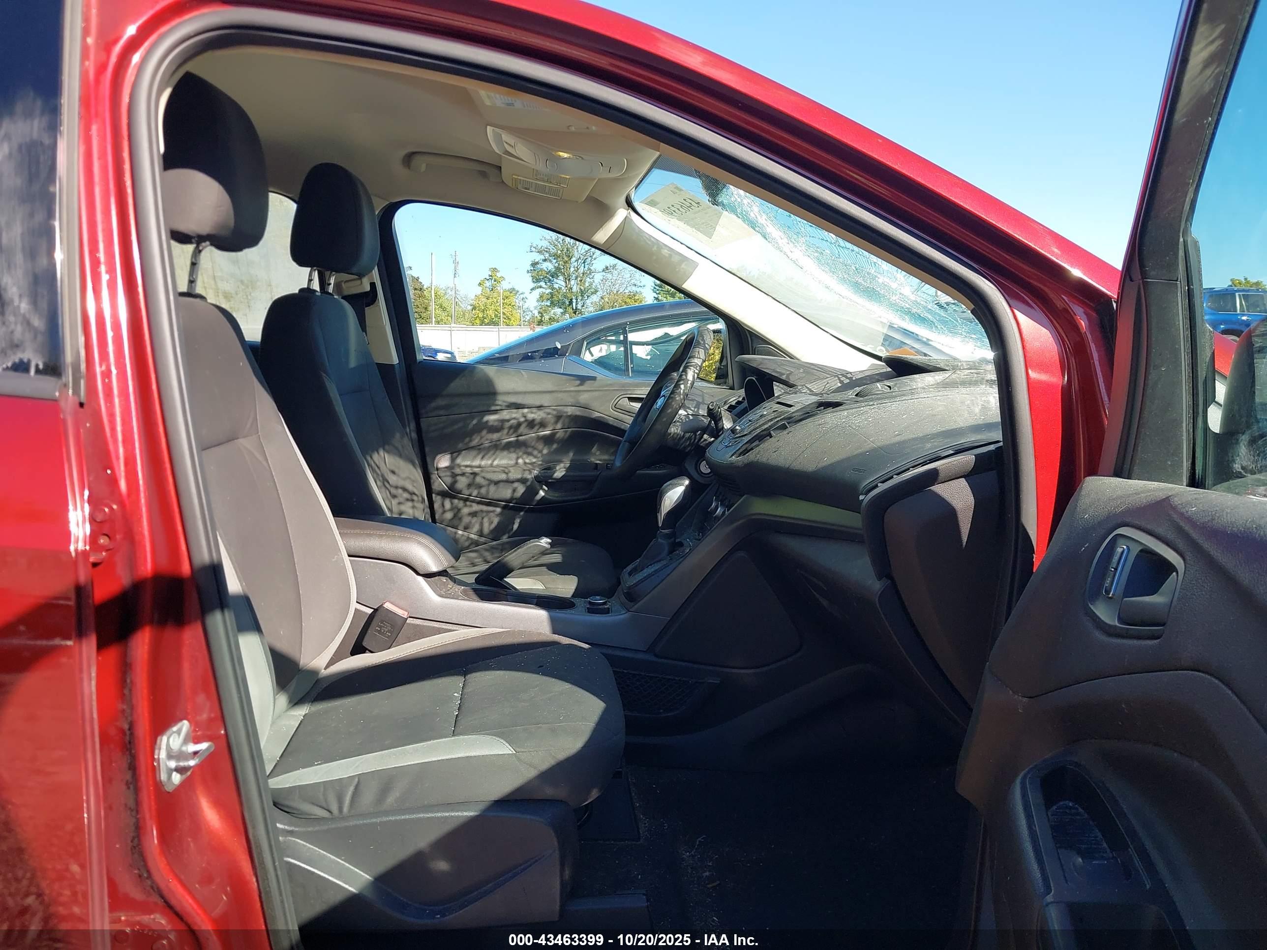 FORD ESCAPE image 5