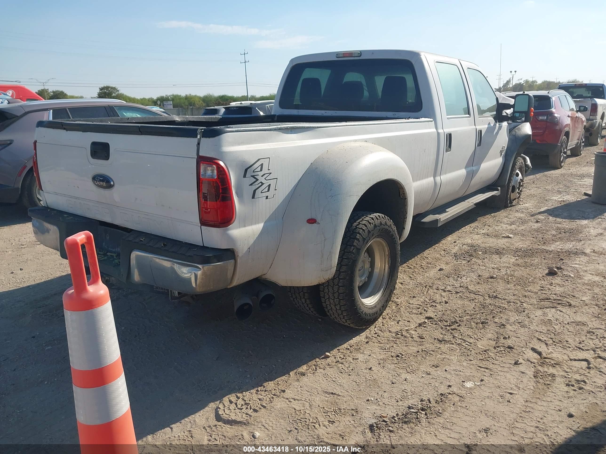 FORD F-350 image 4