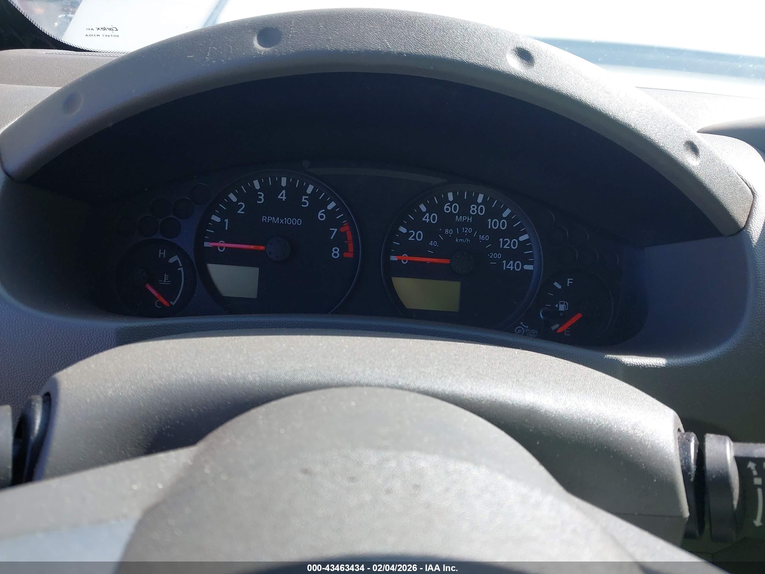 NISSAN FRONTIER image 7