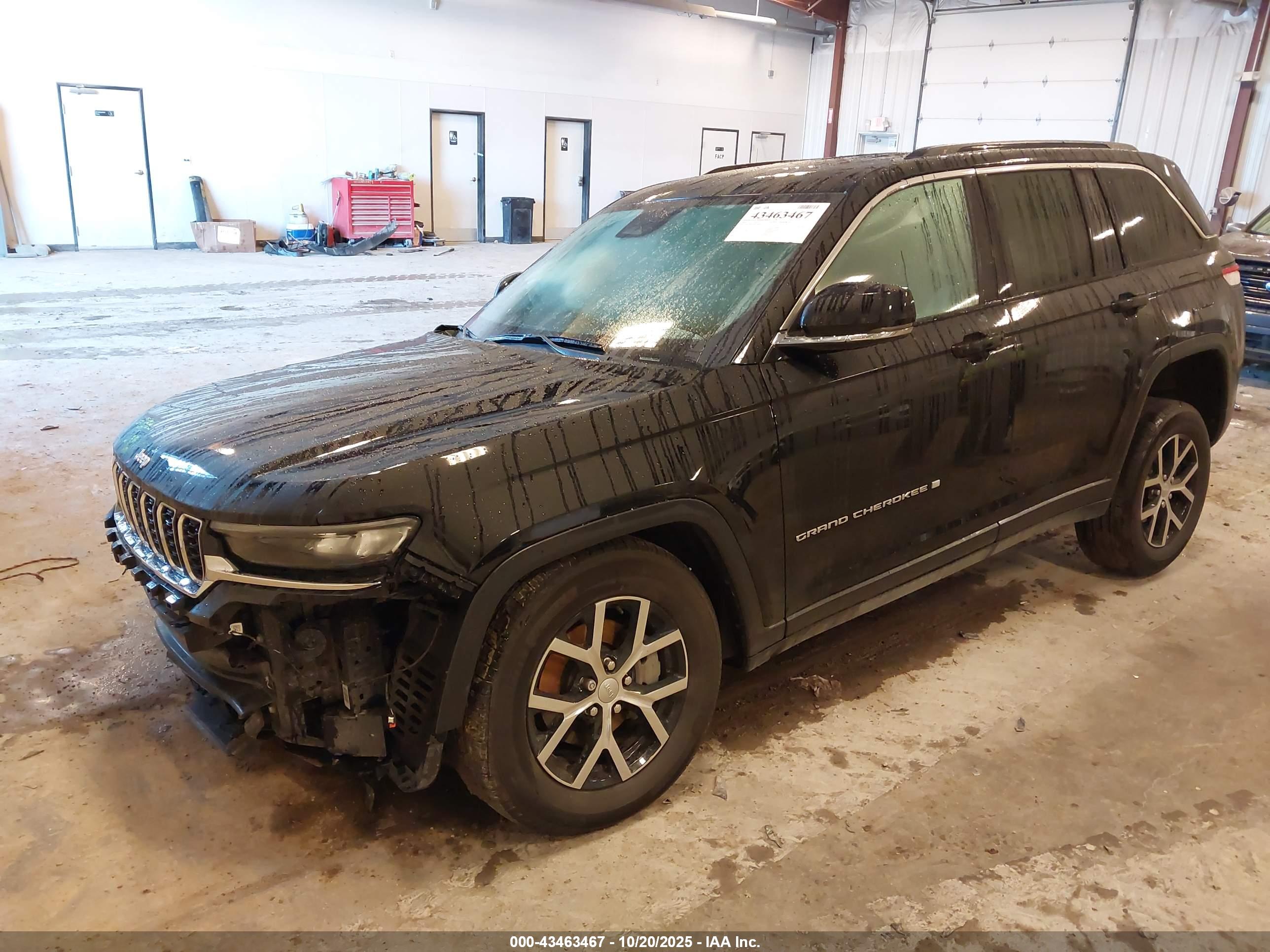 JEEP GRAND image 2