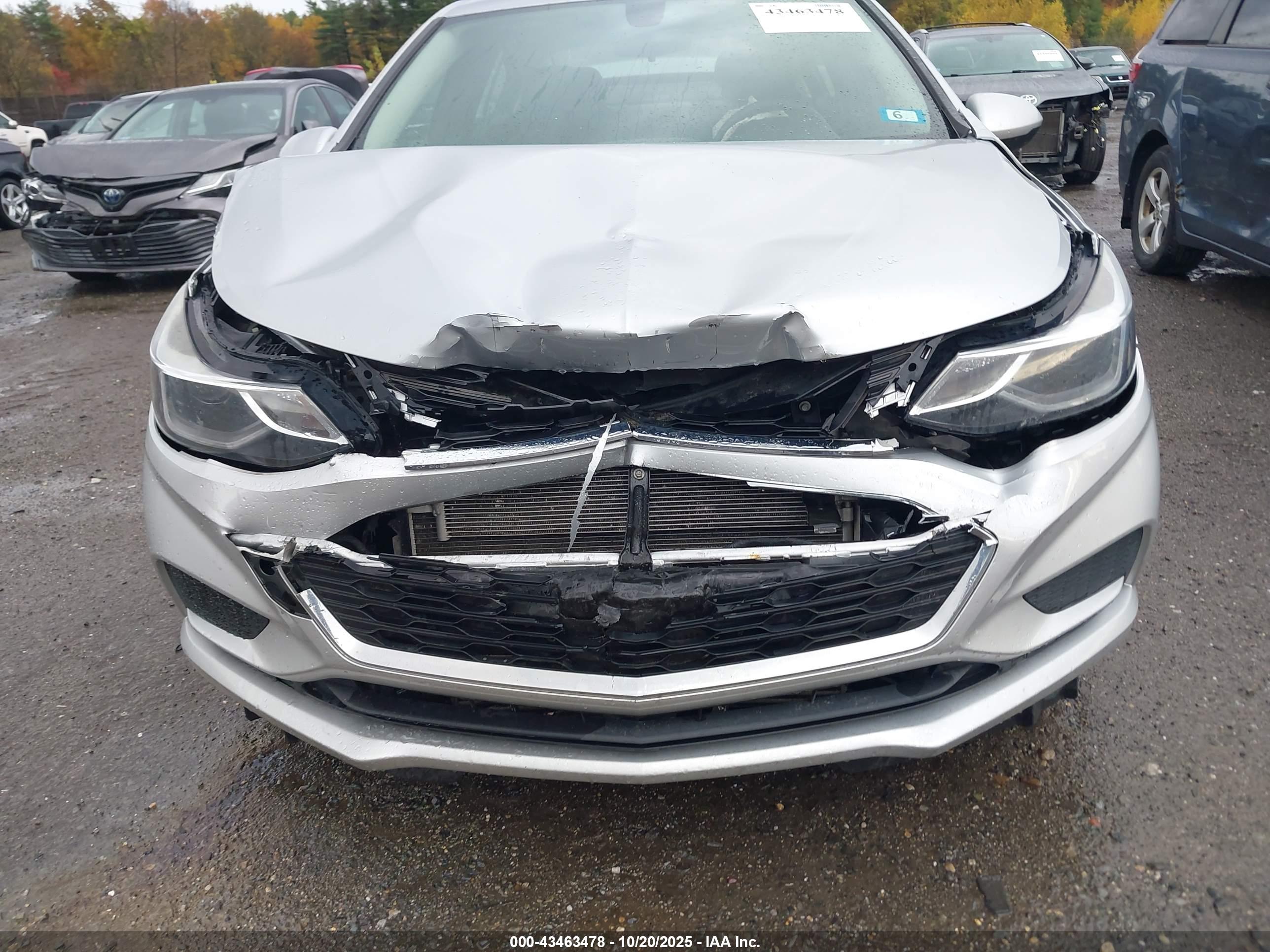 CHEVROLET CRUZE image 6