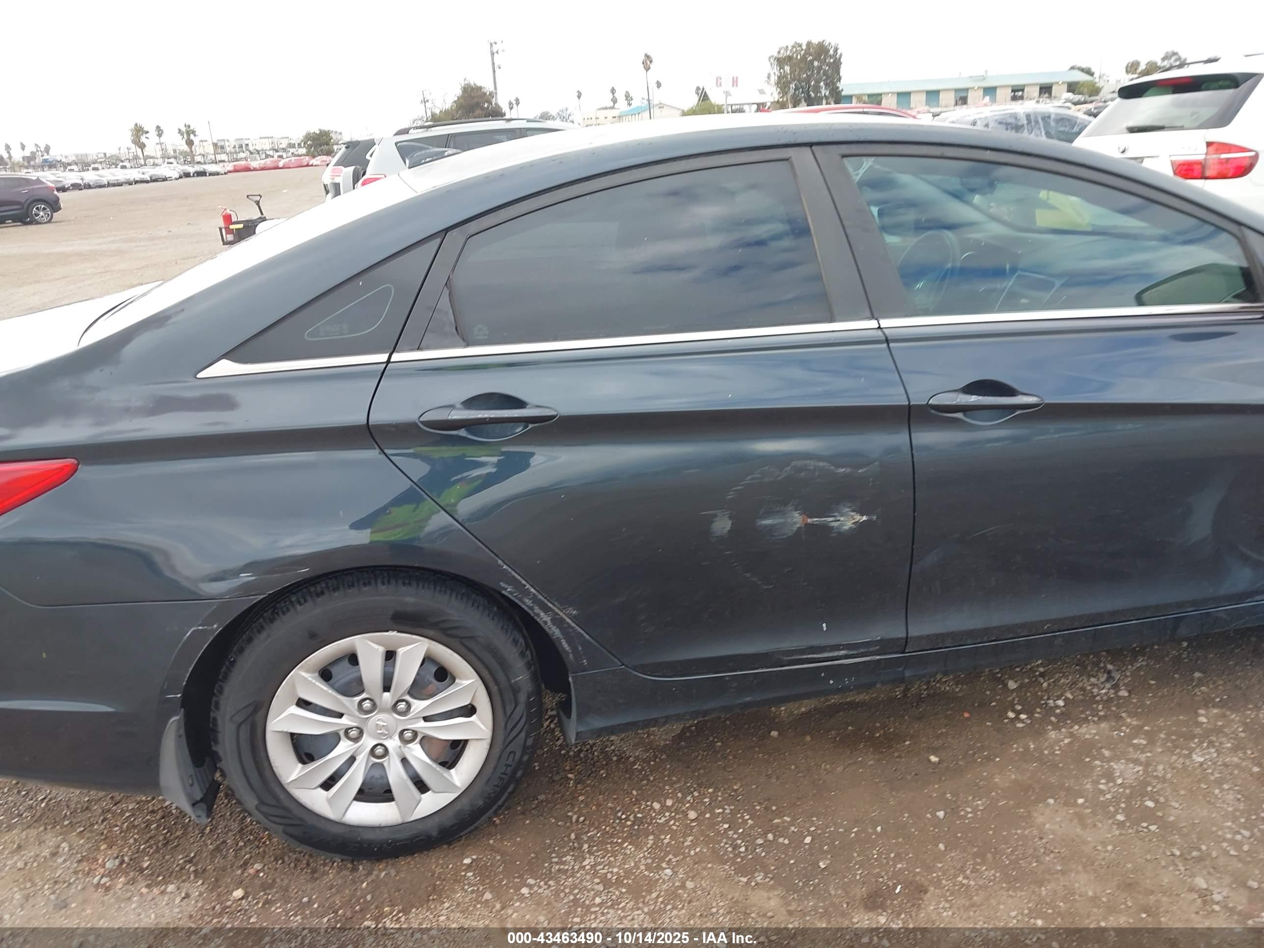 HYUNDAI SONATA image 6
