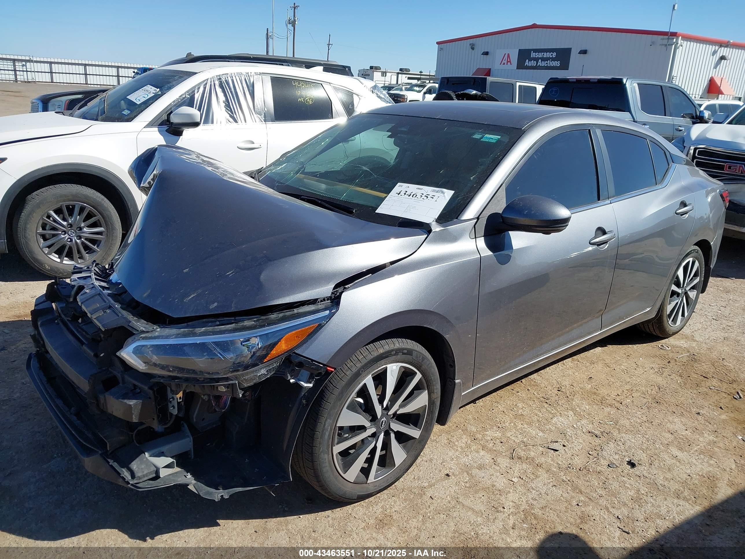 NISSAN SENTRA image 2