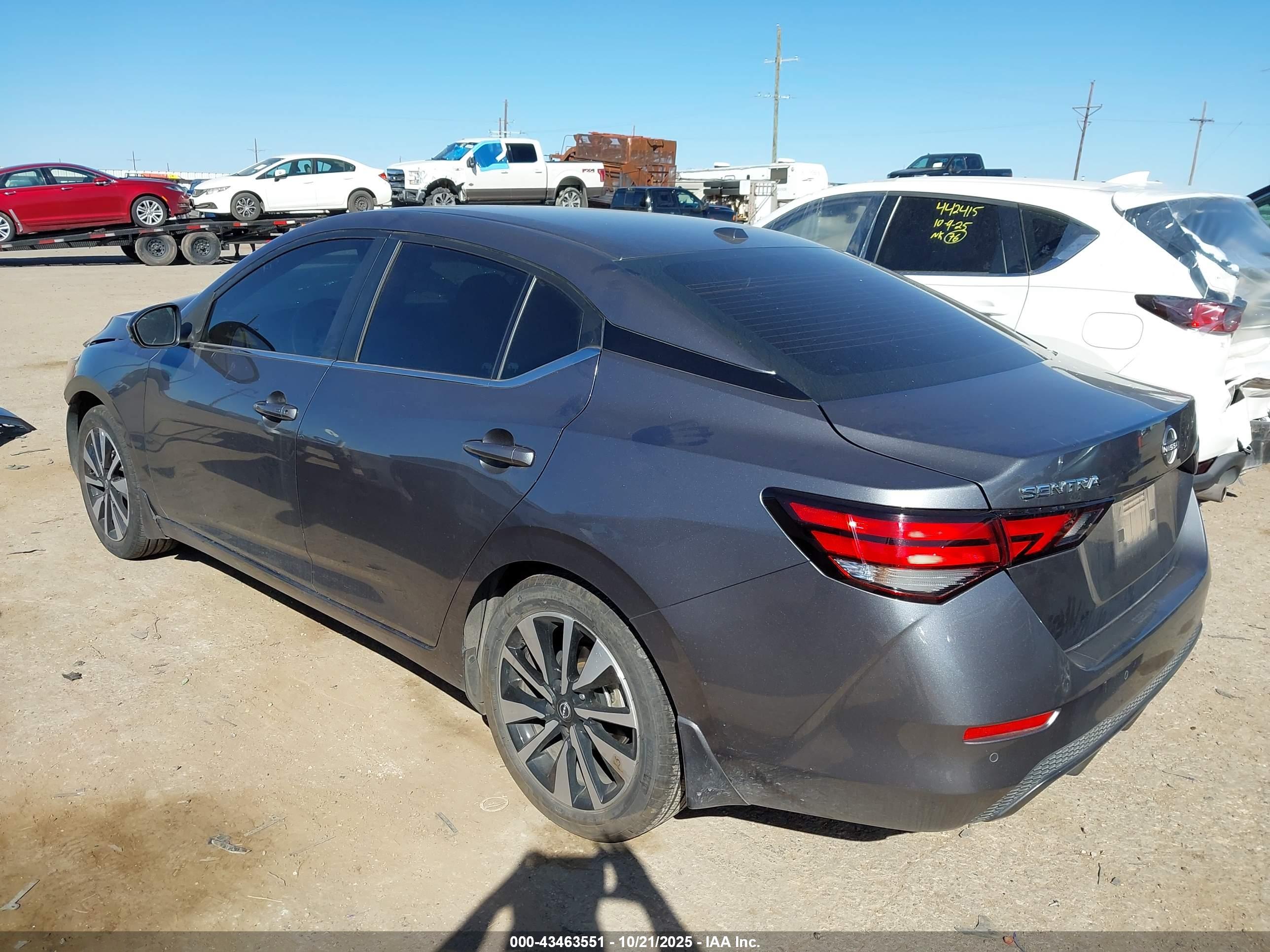 NISSAN SENTRA image 3