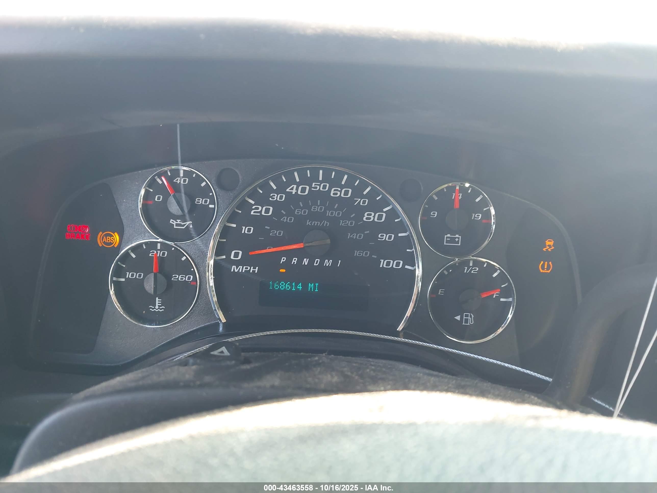 CHEVROLET EXPRESS image 7