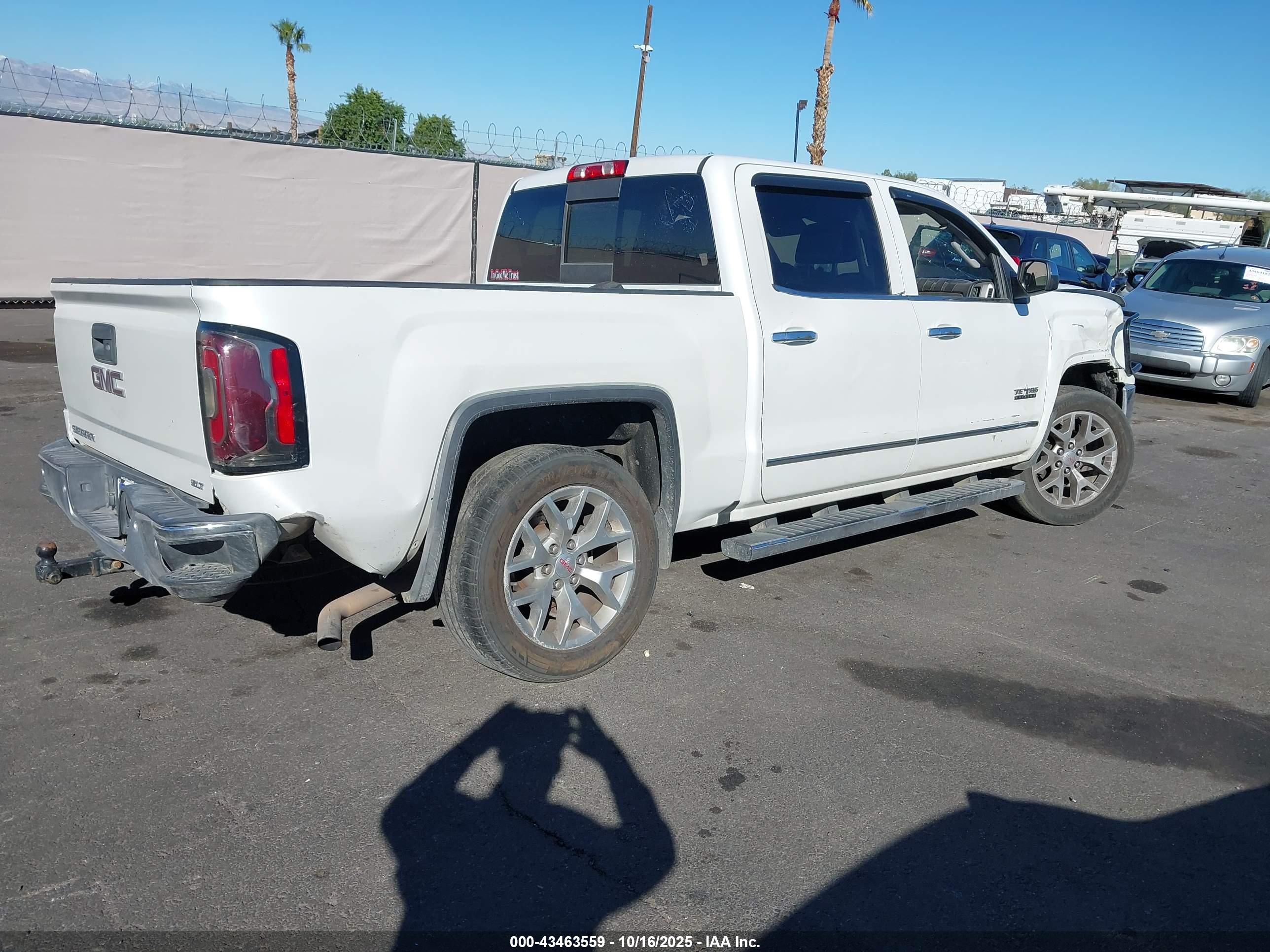 GMC SIERRA image 4