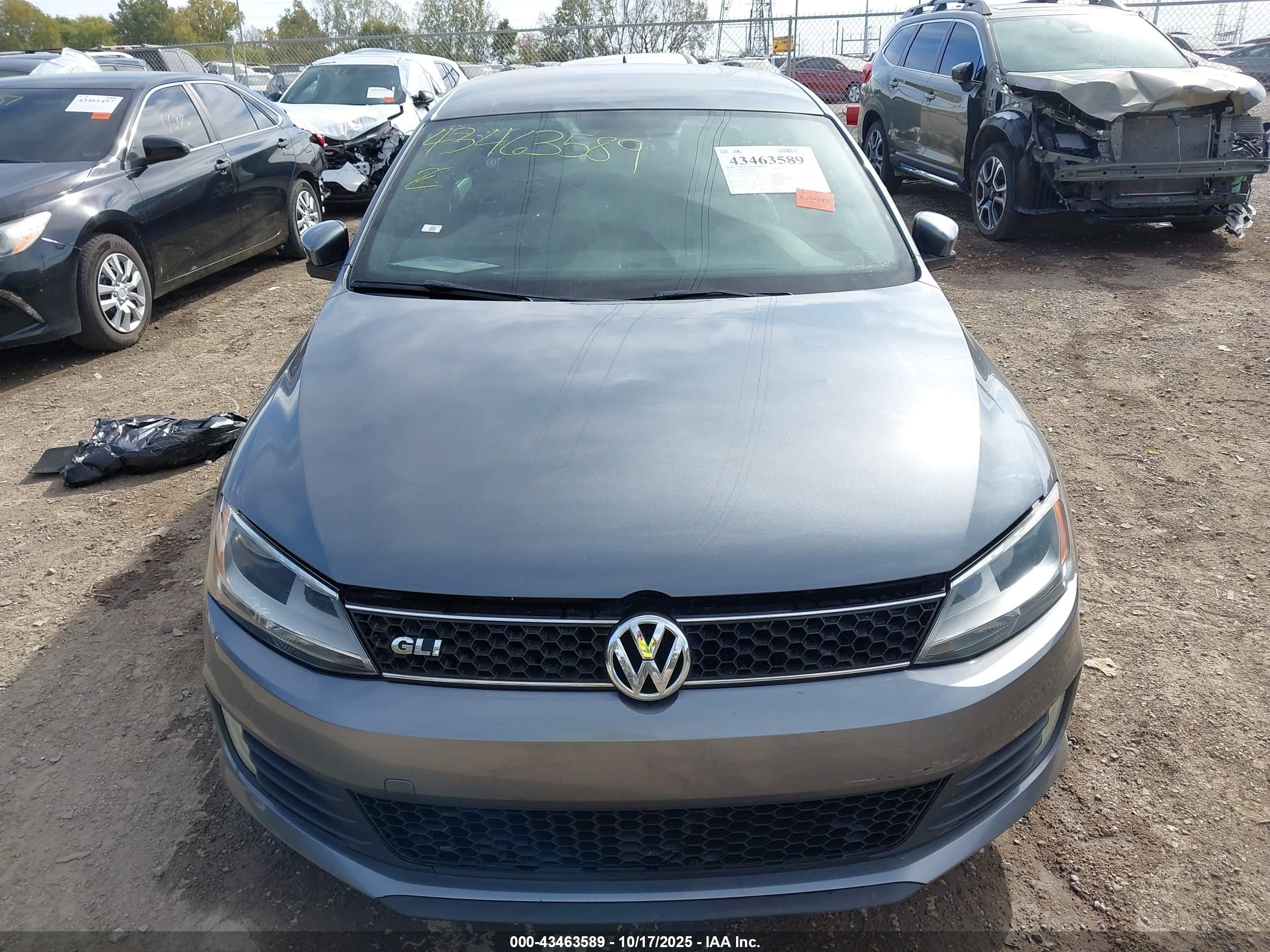 VOLKSWAGEN JETTA image 6