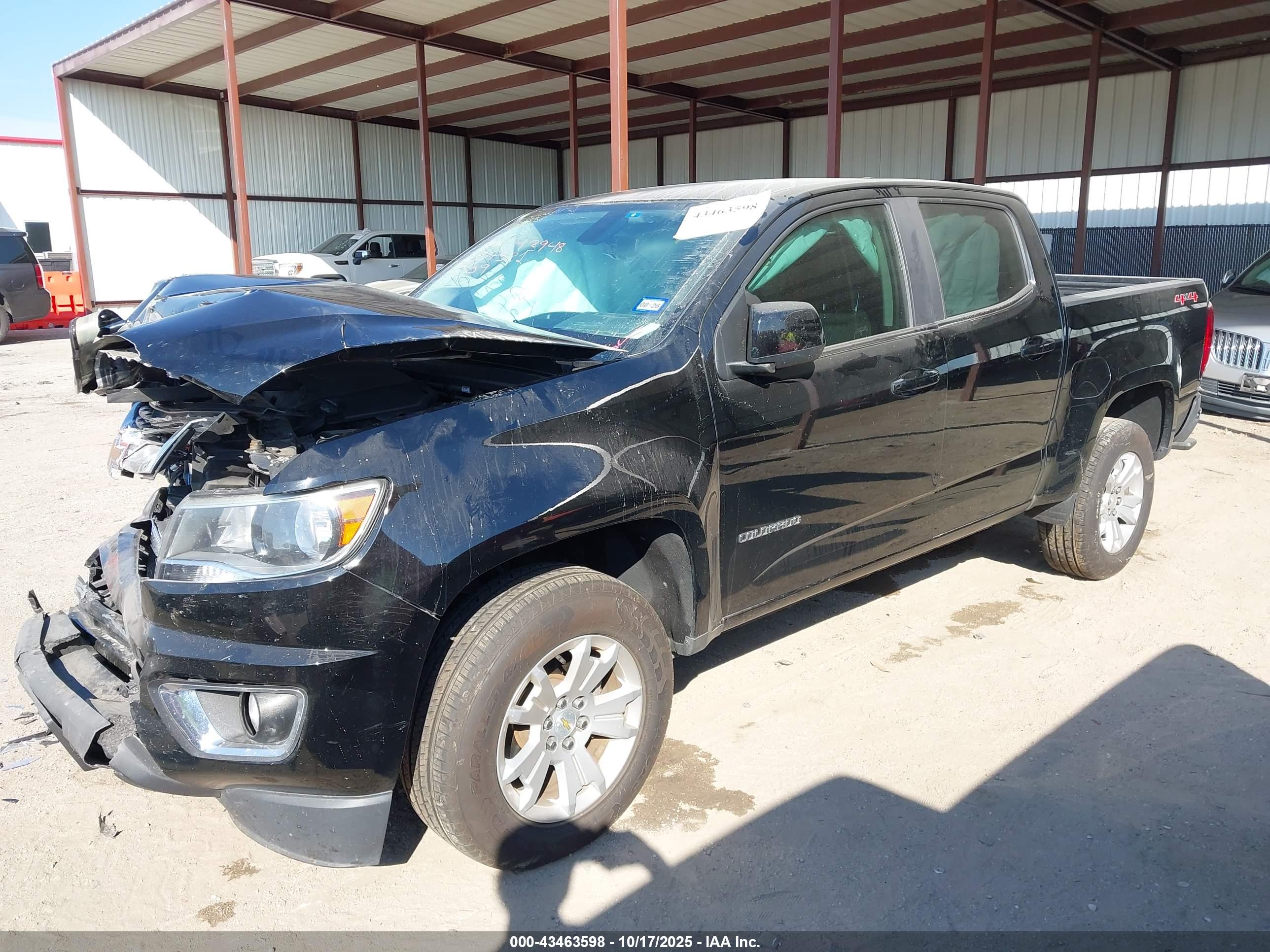 CHEVROLET COLORADO image 2