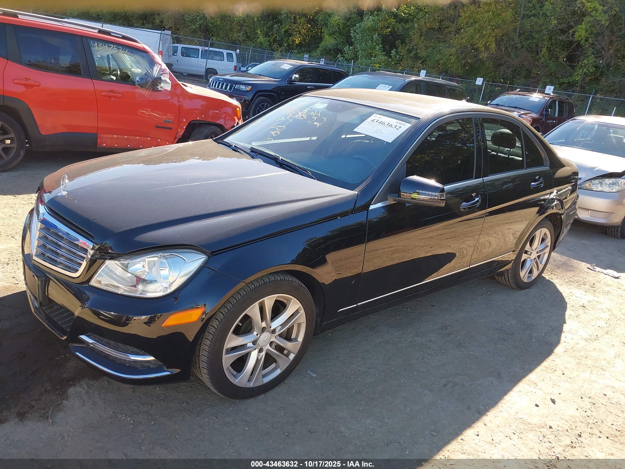 MERCEDES-BENZ C image 2