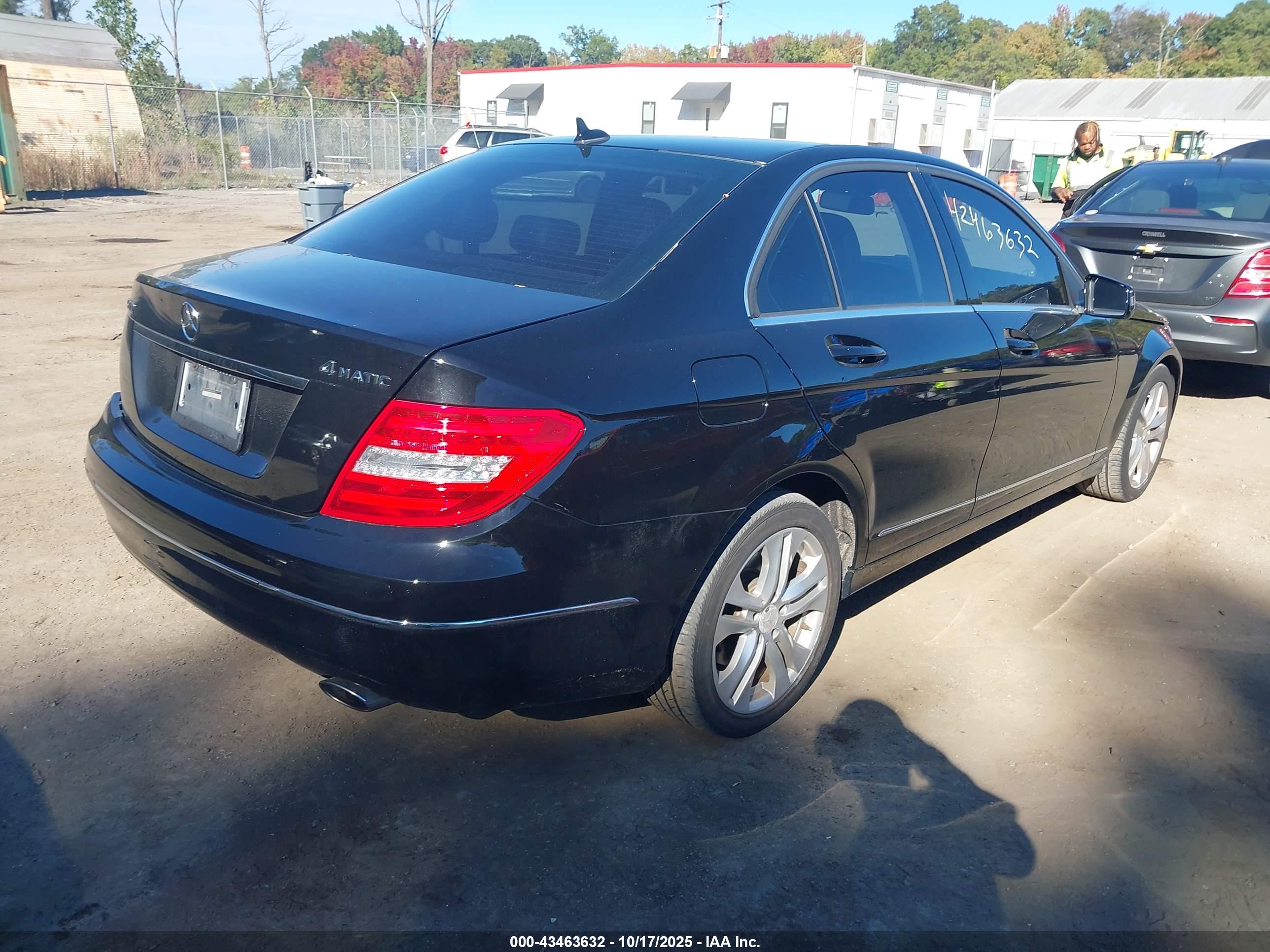 MERCEDES-BENZ C image 4