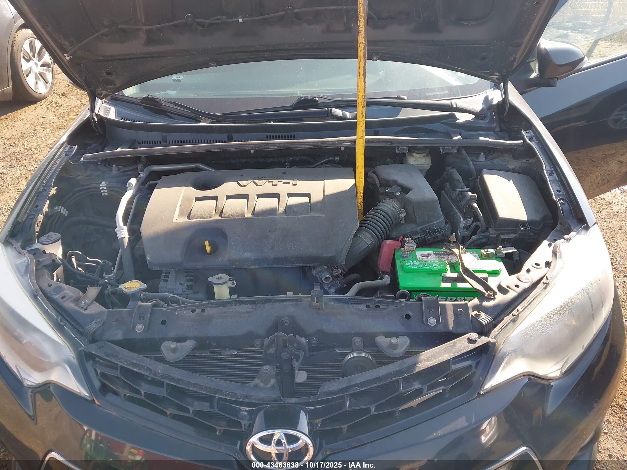 TOYOTA COROLLA image 10