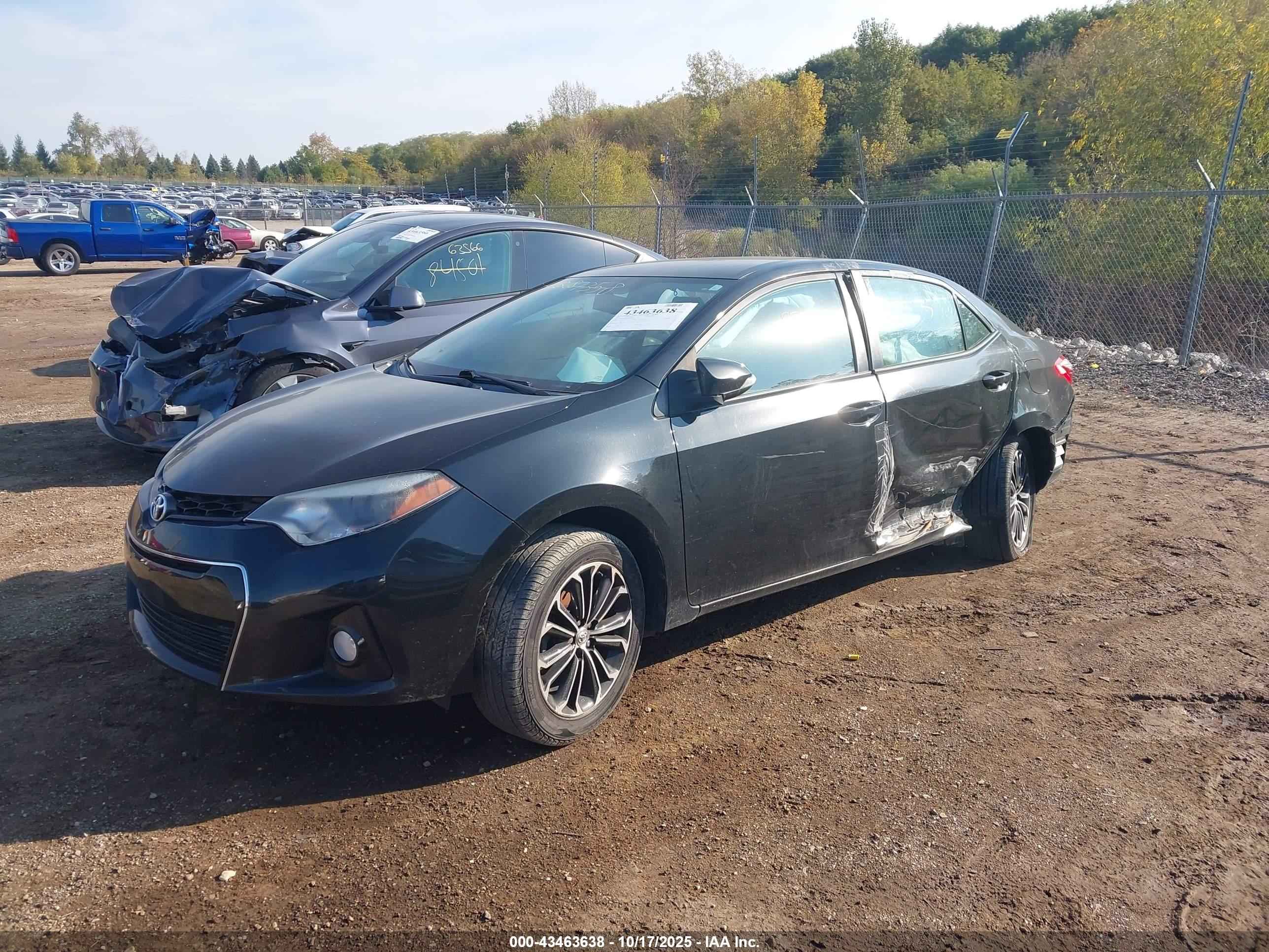 TOYOTA COROLLA image 2