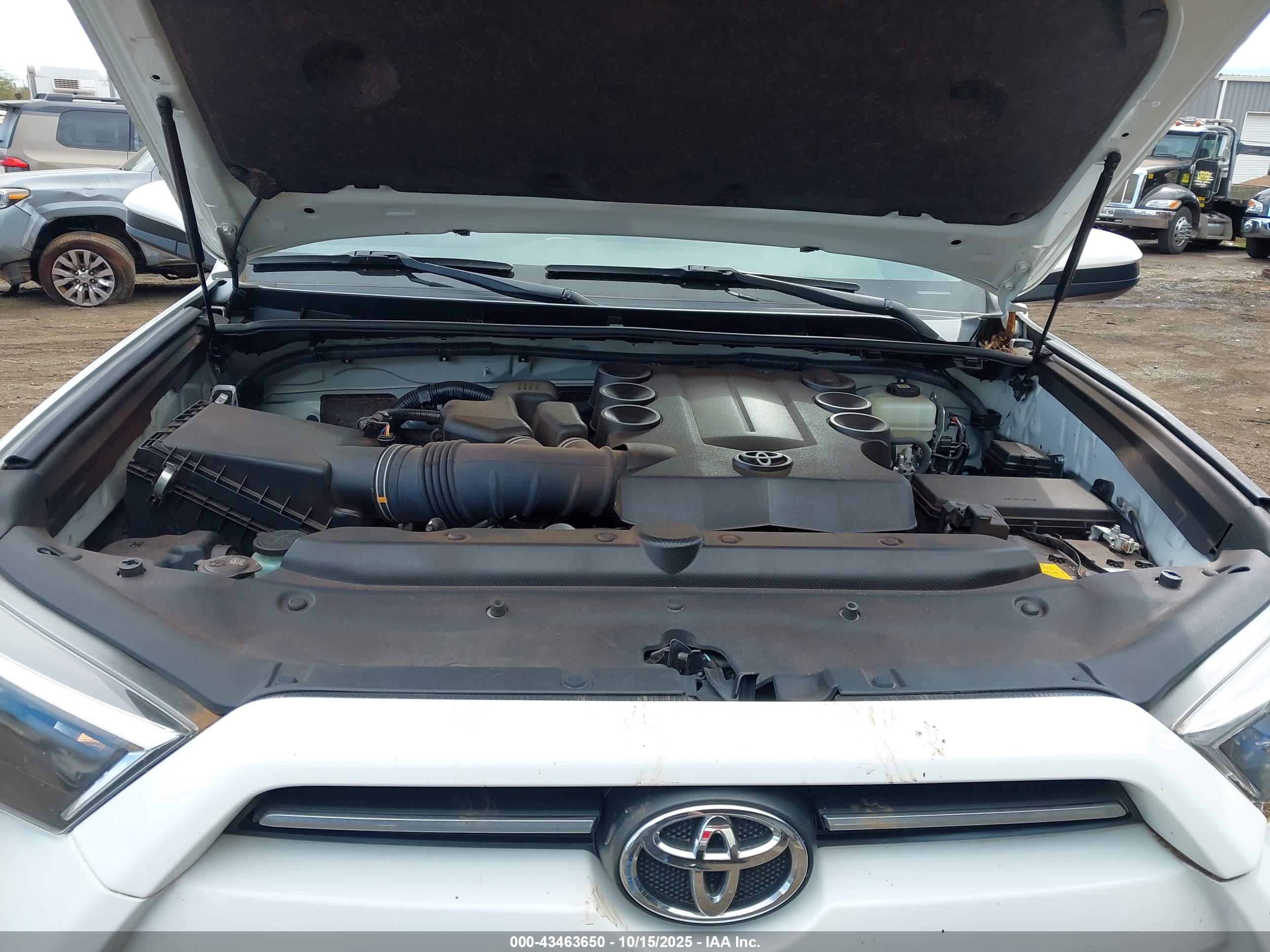 TOYOTA 4RUNNER image 10