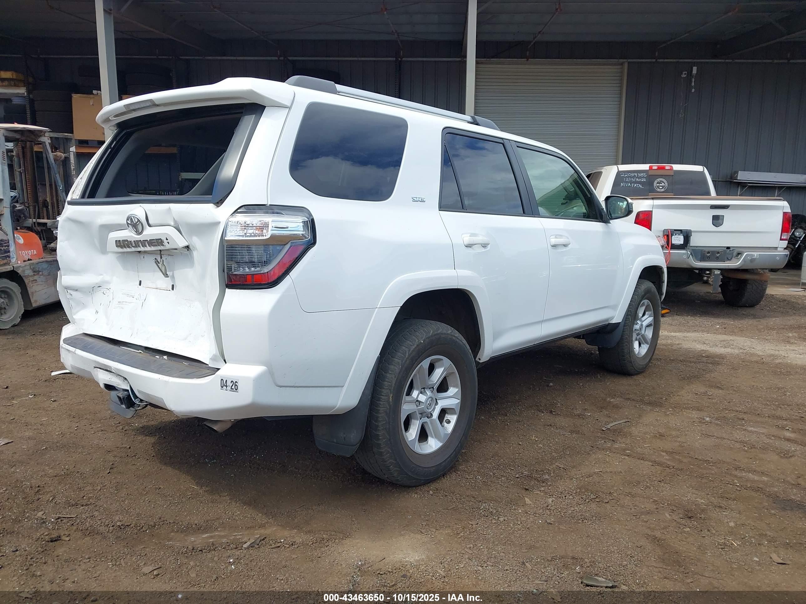 TOYOTA 4RUNNER image 4