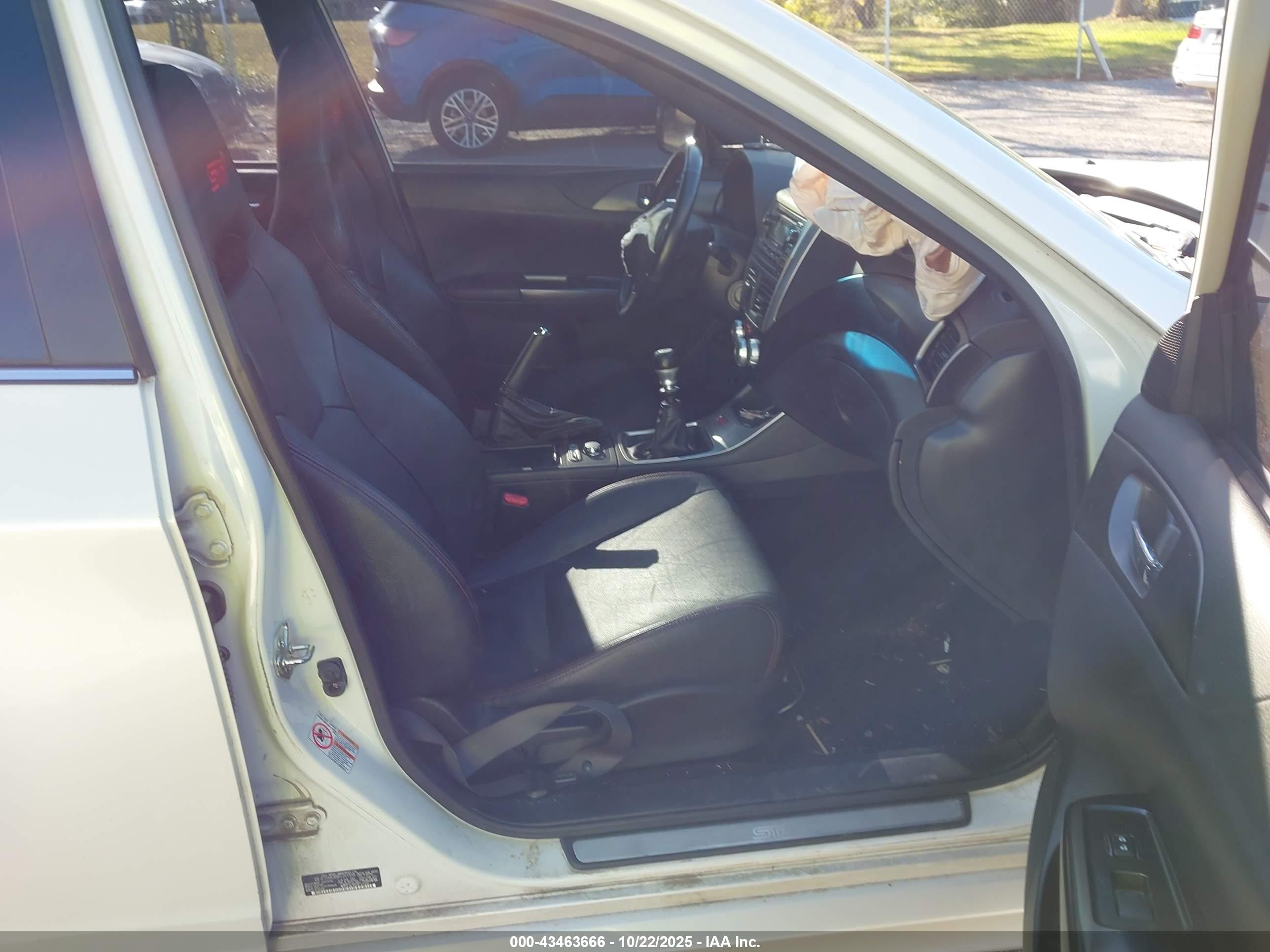 SUBARU IMPREZA image 5