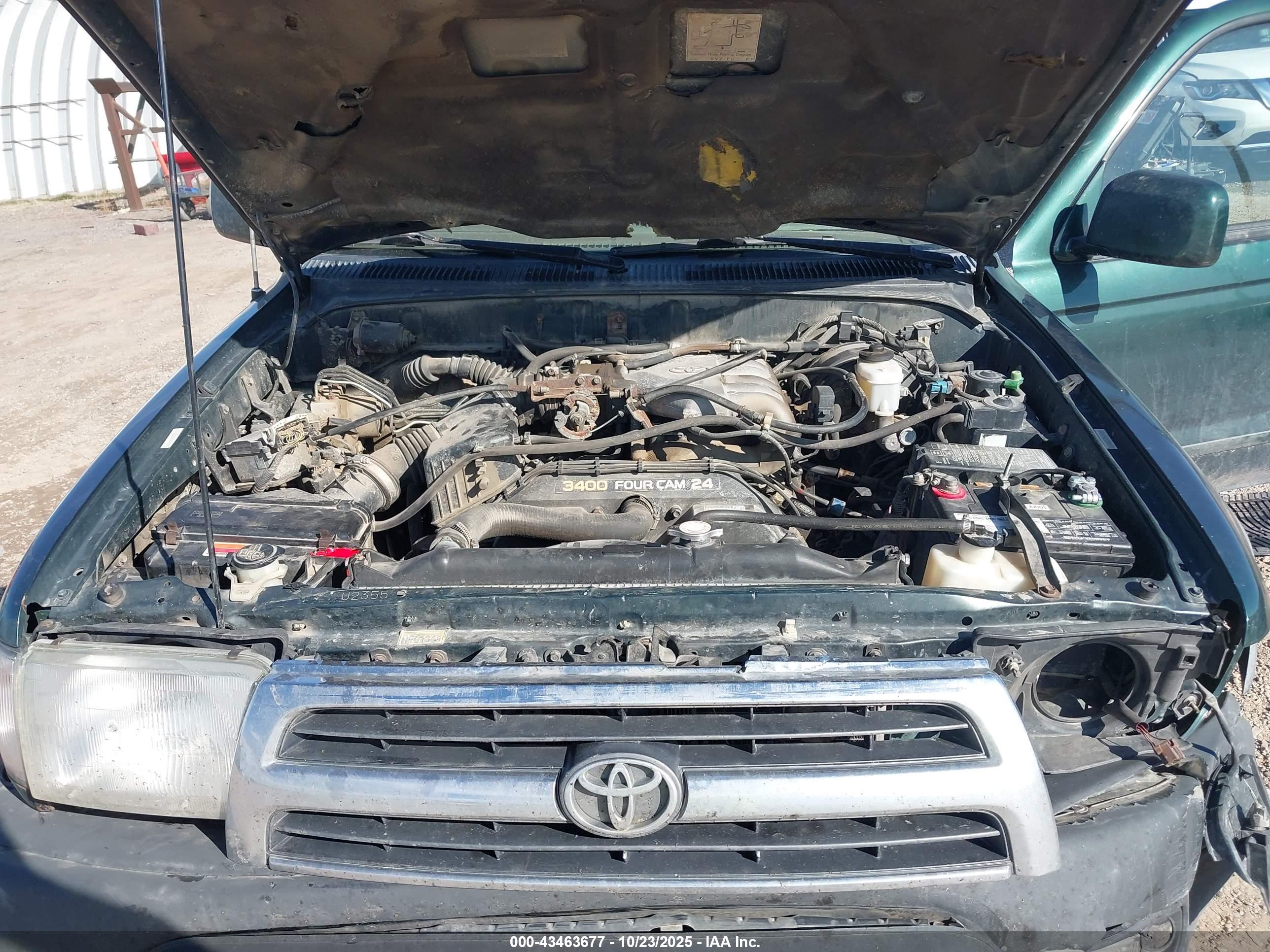 TOYOTA 4RUNNER image 10