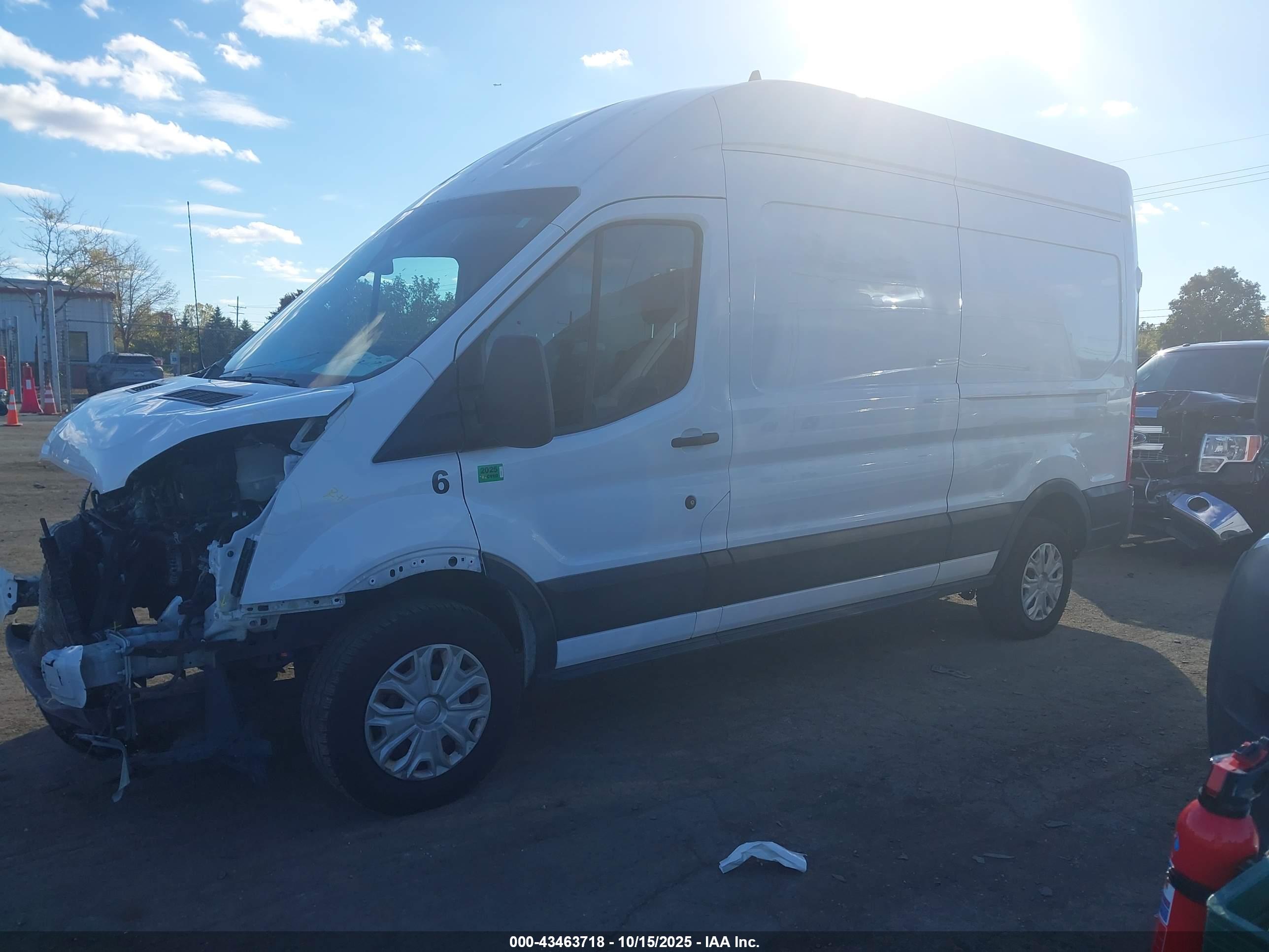 FORD TRANSIT-350 image 2