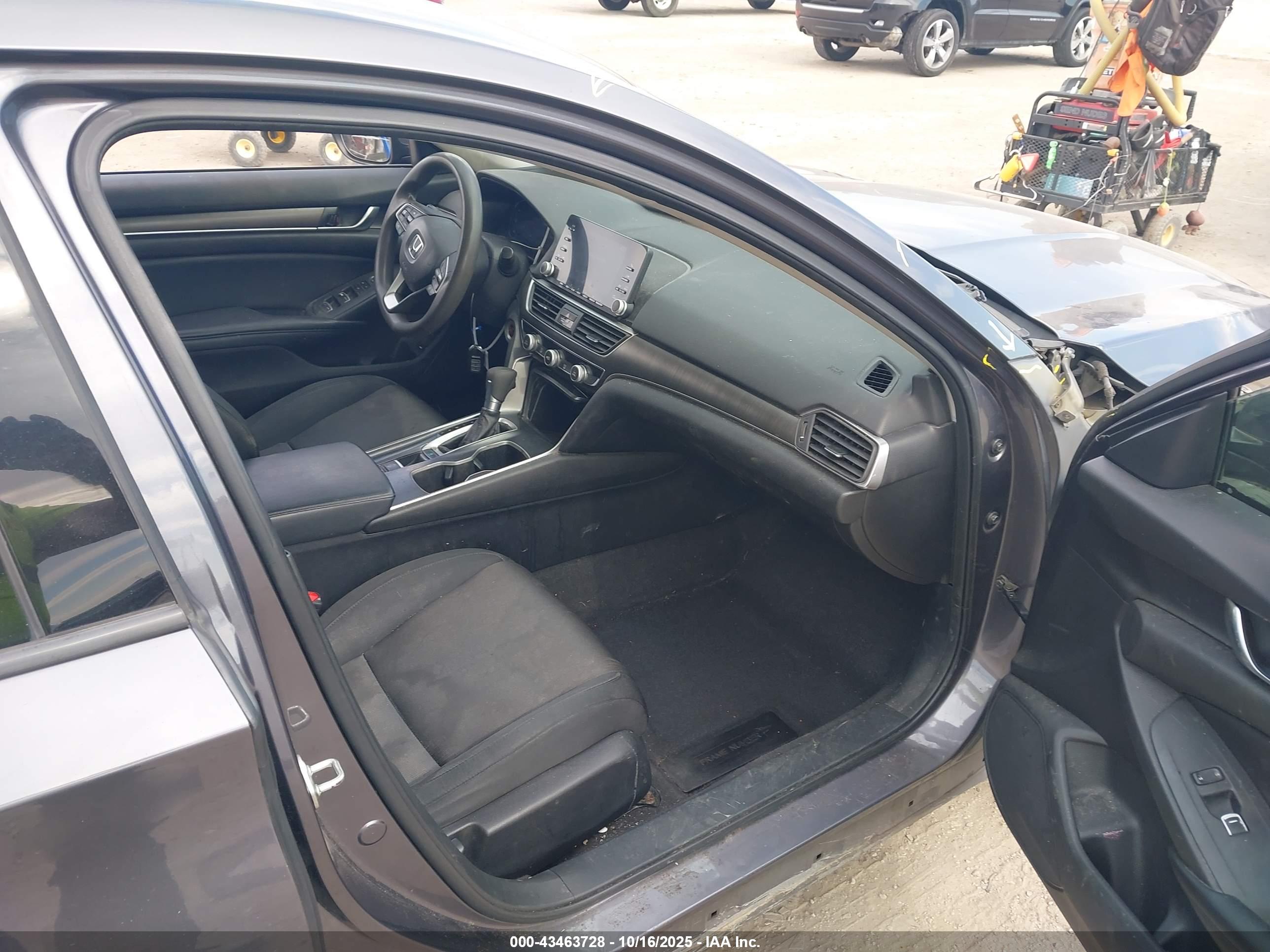 HONDA ACCORD image 5