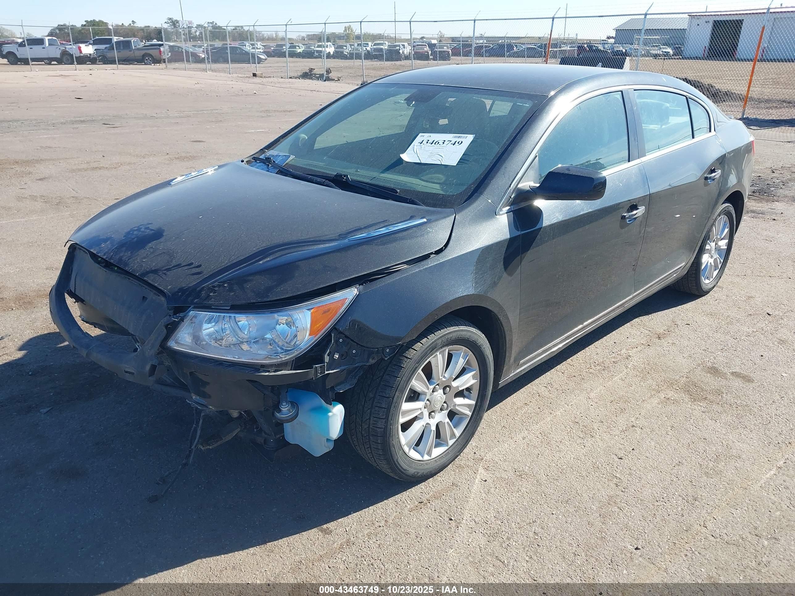 BUICK LACROSSE image 2