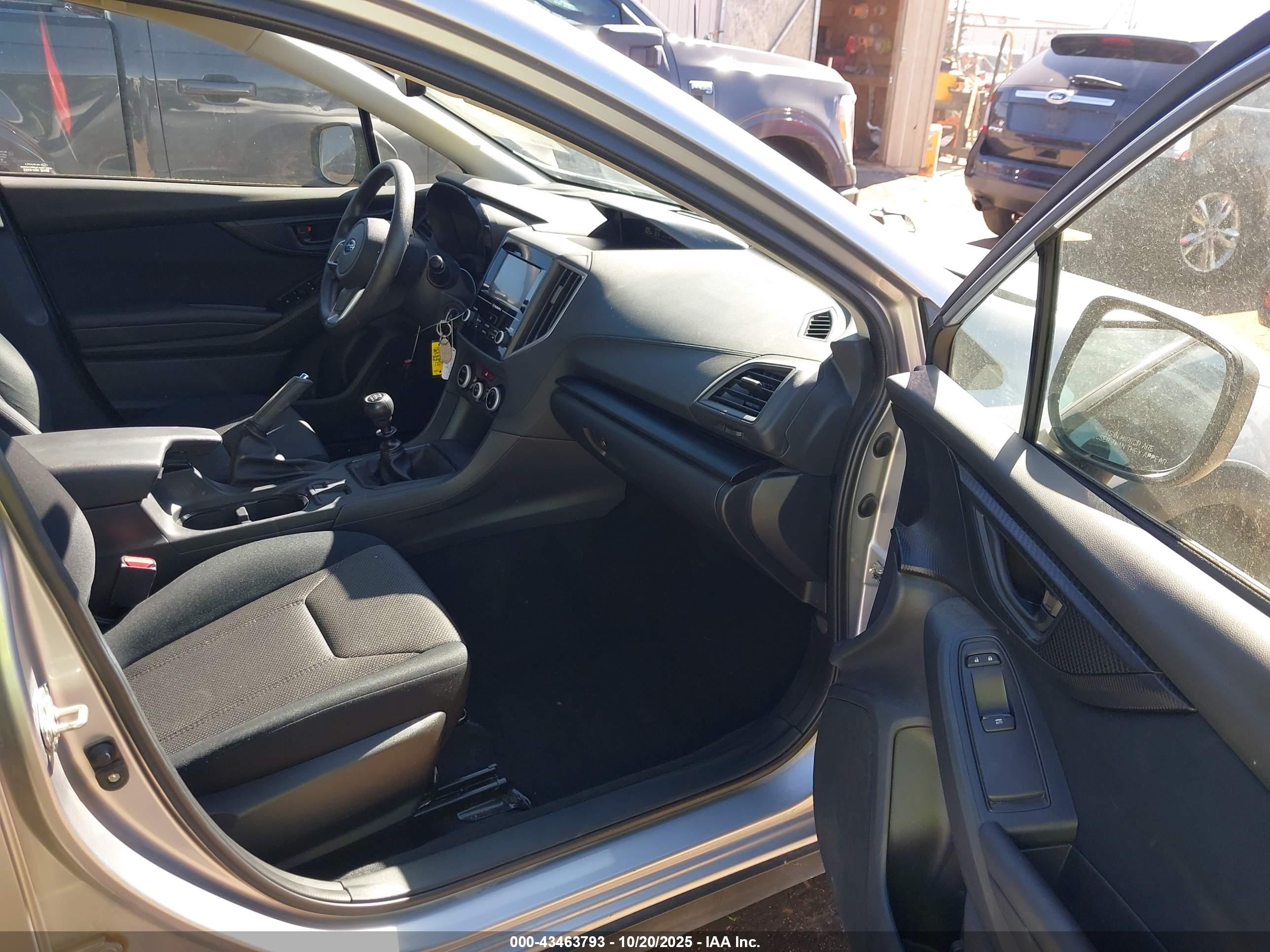 SUBARU CROSSTREK image 5
