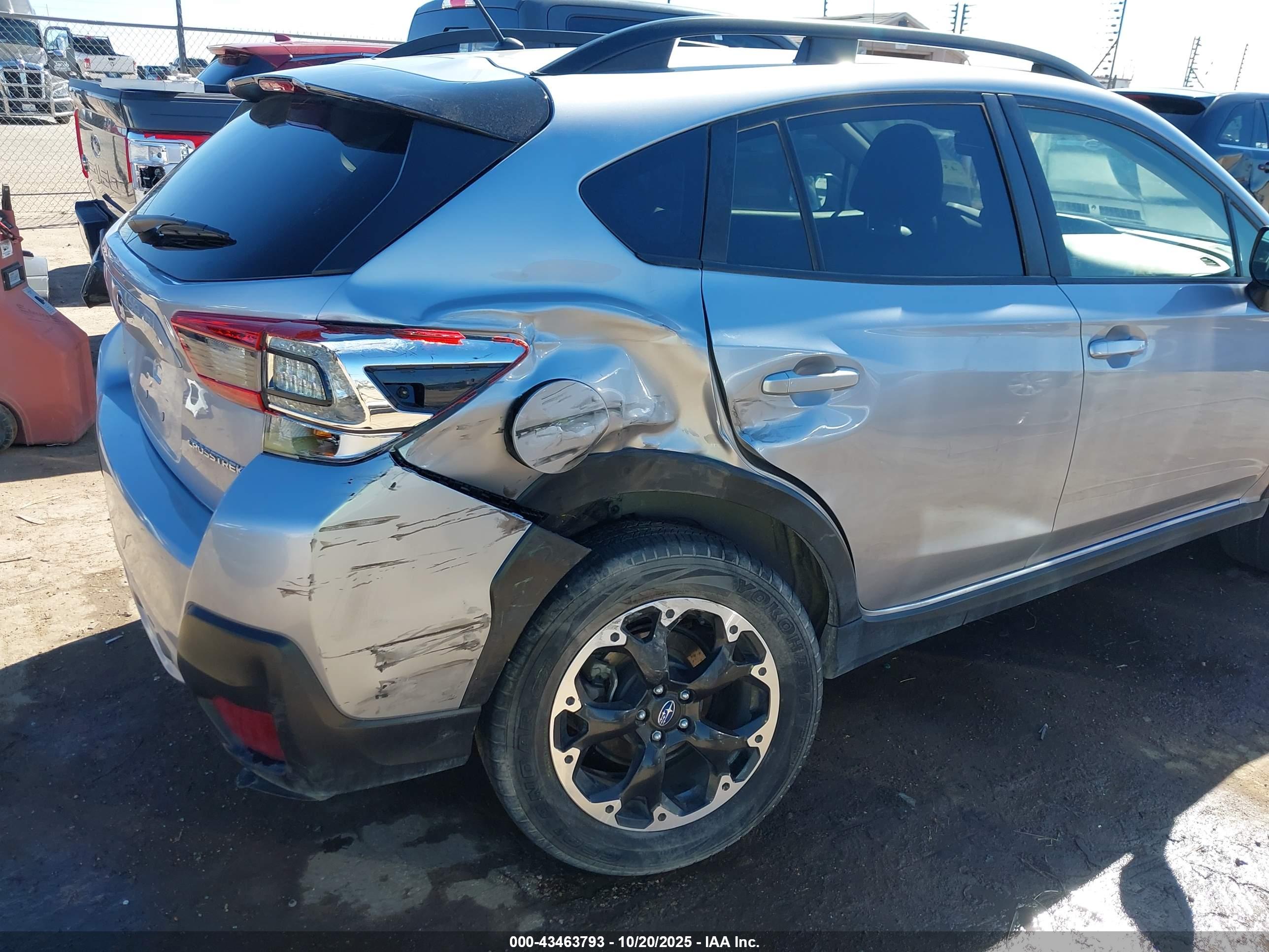 SUBARU CROSSTREK image 6