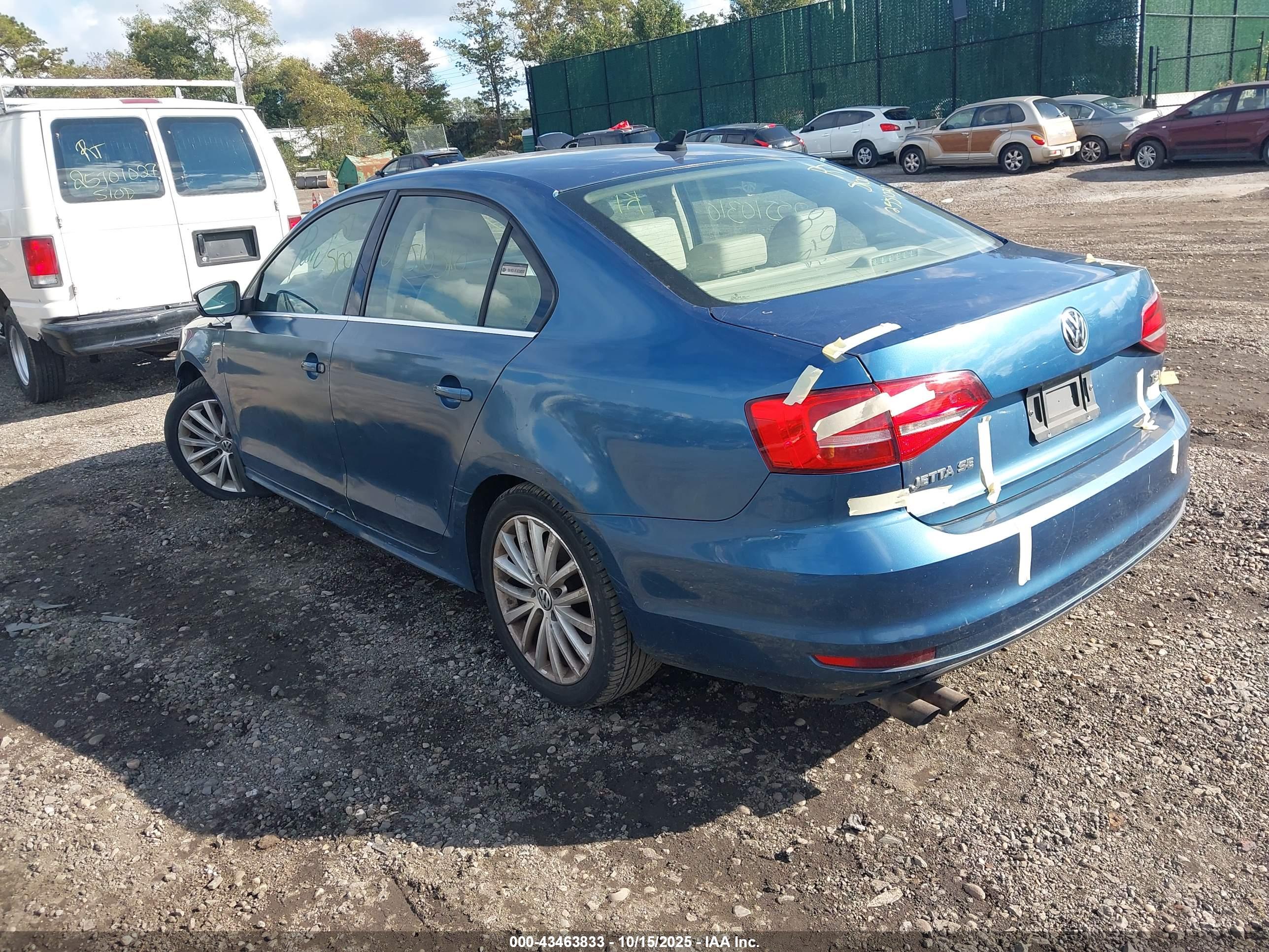VOLKSWAGEN JETTA image 3